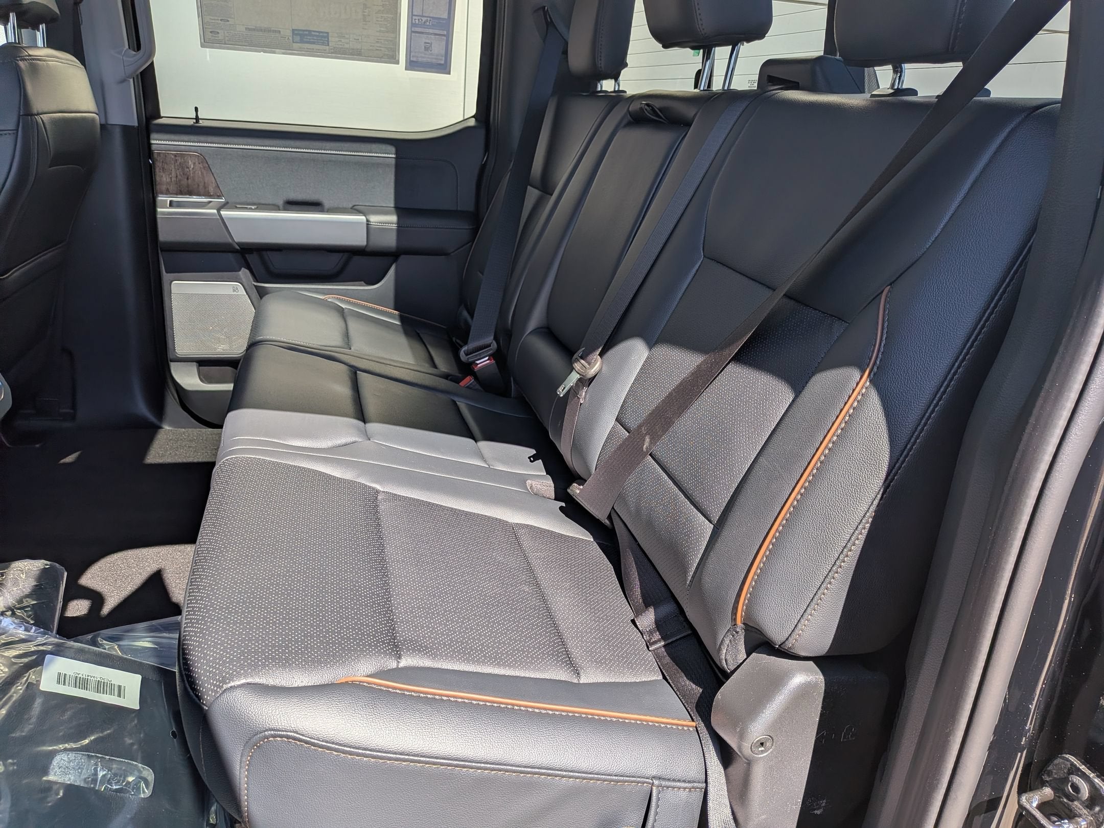 2026 Ford Super Duty F-350 DRW LARIAT