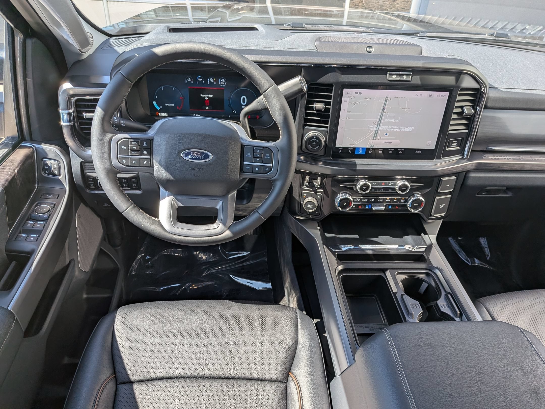 2026 Ford Super Duty F-350 DRW LARIAT