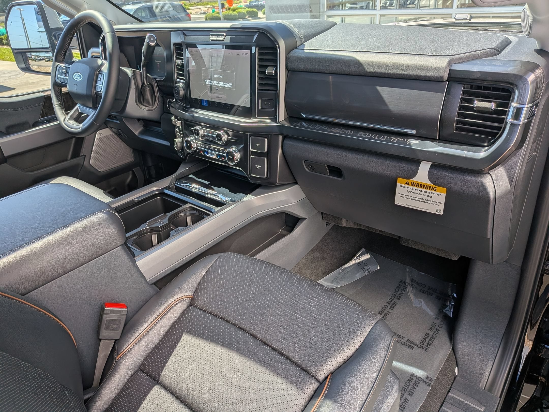 2026 Ford Super Duty F-350 DRW LARIAT