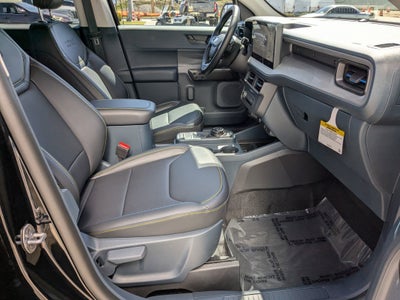 2025 Ford Maverick Lobo Standard