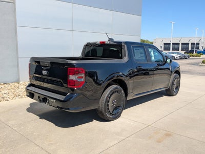 2025 Ford Maverick Lobo Standard