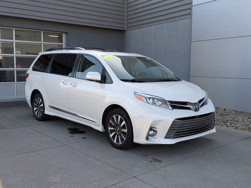 2020 Toyota Sienna Limited Premium