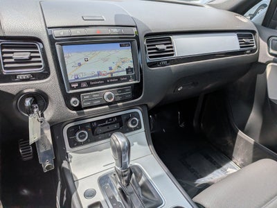 2017 Volkswagen Touareg Wolfsburg Edition