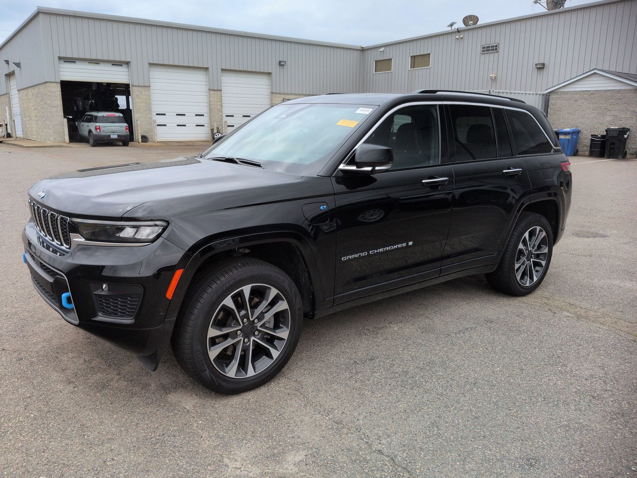 2023 Jeep Grand Cherokee 4xe Overland