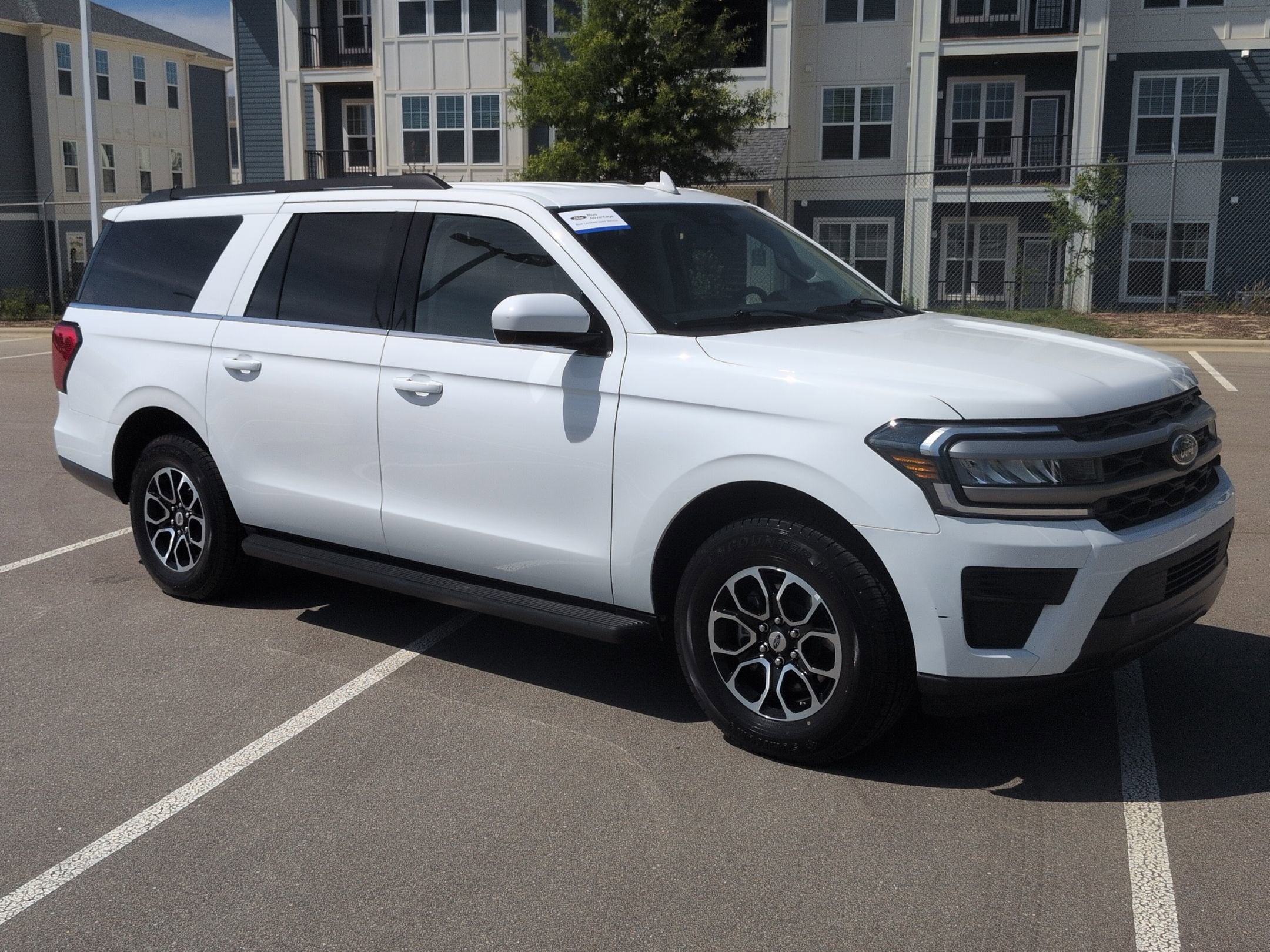 2024 Ford Expedition Max XLT