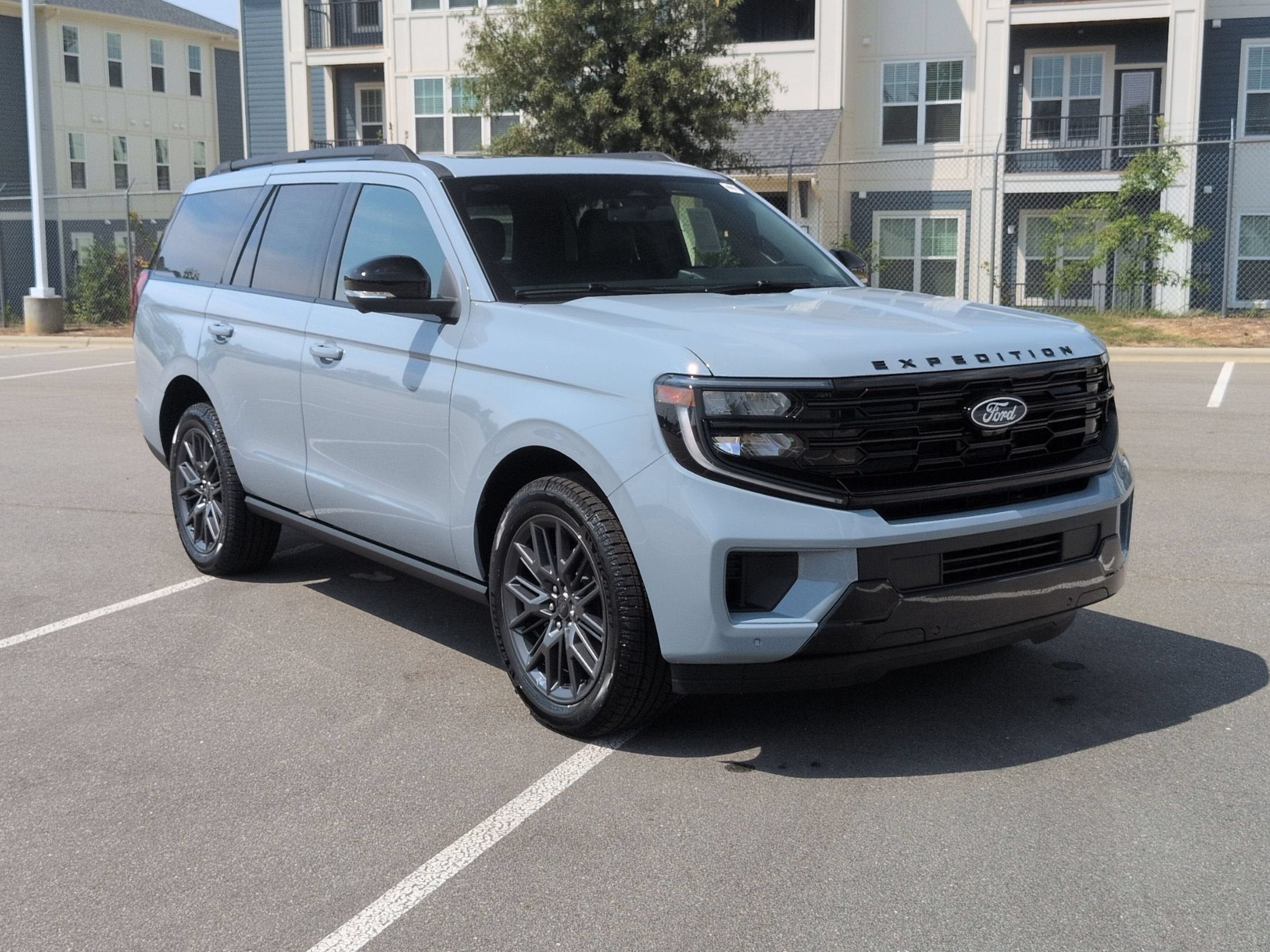 2027 Ford Expedition Platinum