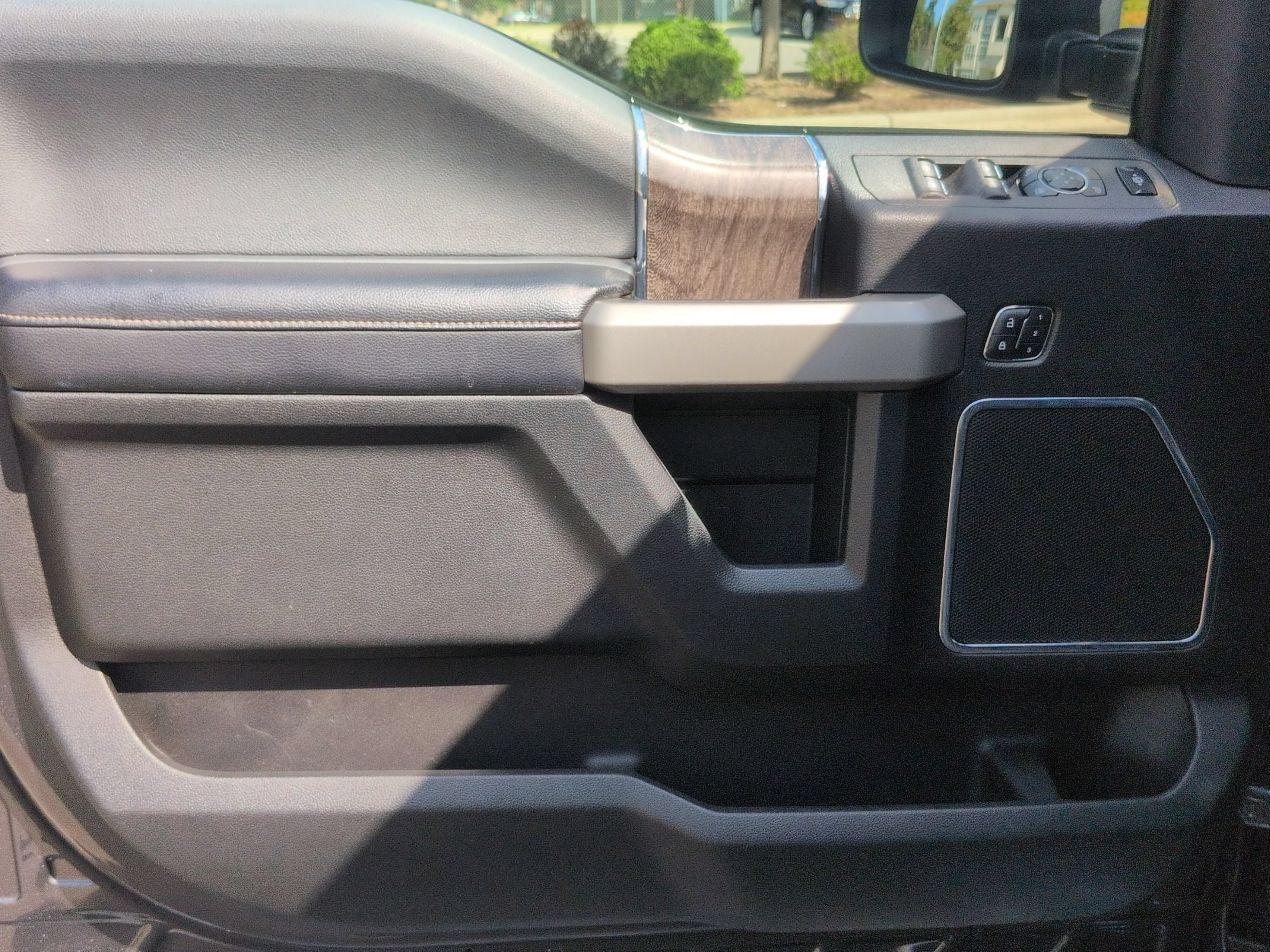 2017 Ford Super Duty F-250 SRW Lariat
