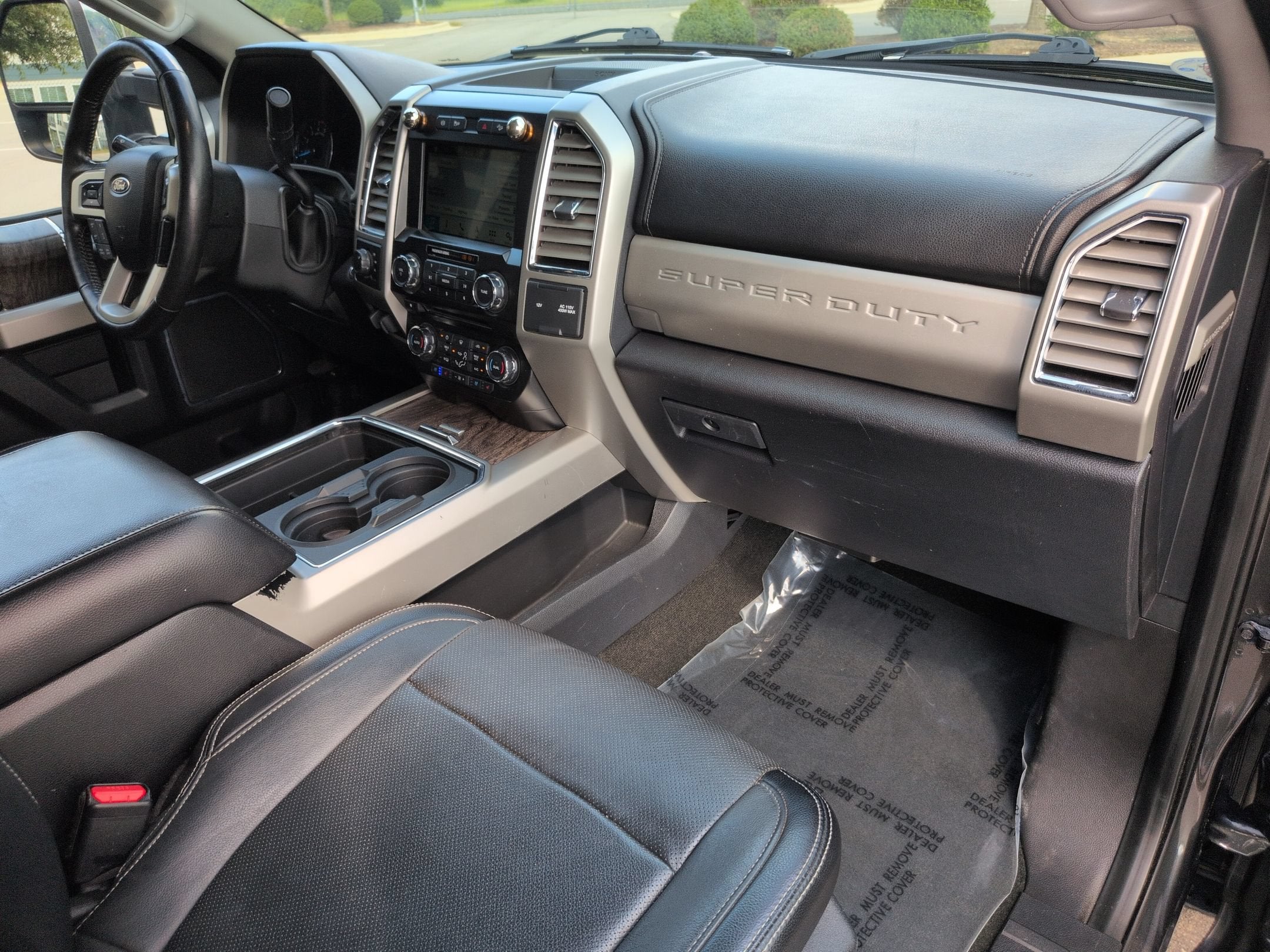 2017 Ford Super Duty F-250 SRW Lariat