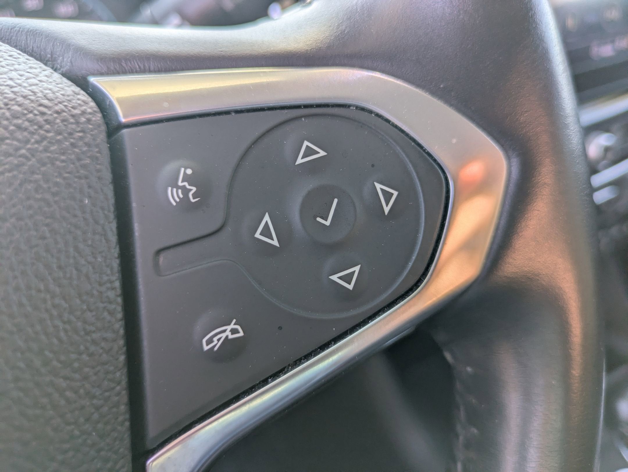 2021 Chevrolet Traverse RS