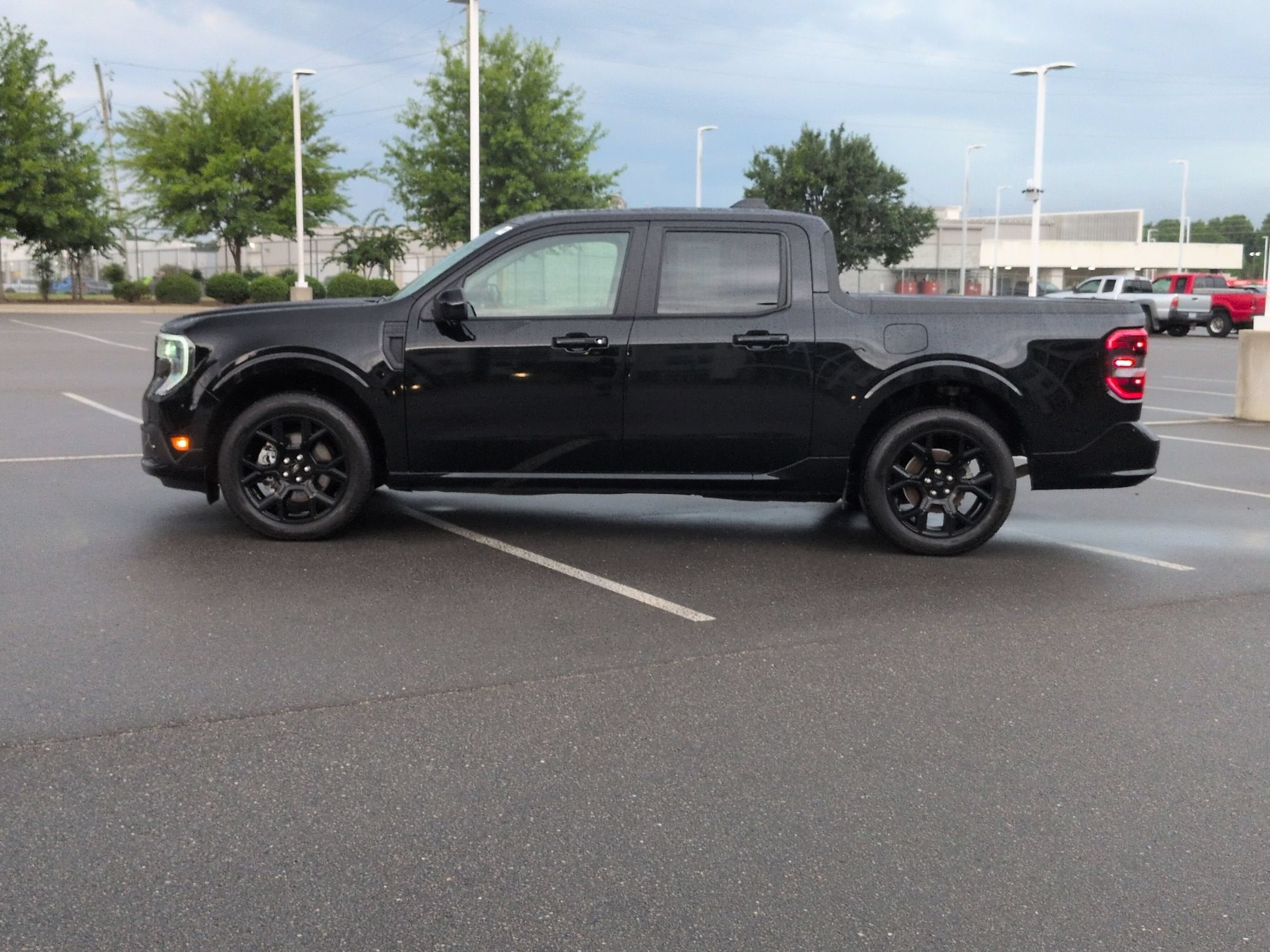 2025 Ford Maverick Lobo High