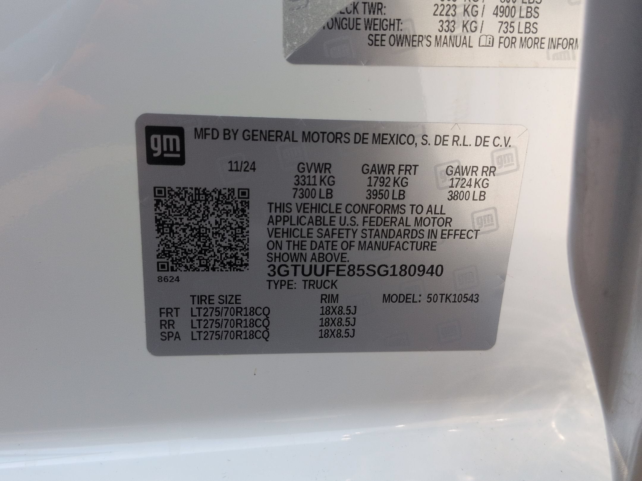 2025 GMC Sierra 1500 AT4X
