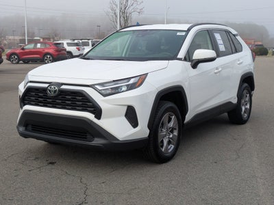 2024 Toyota RAV4 Hybrid XLE
