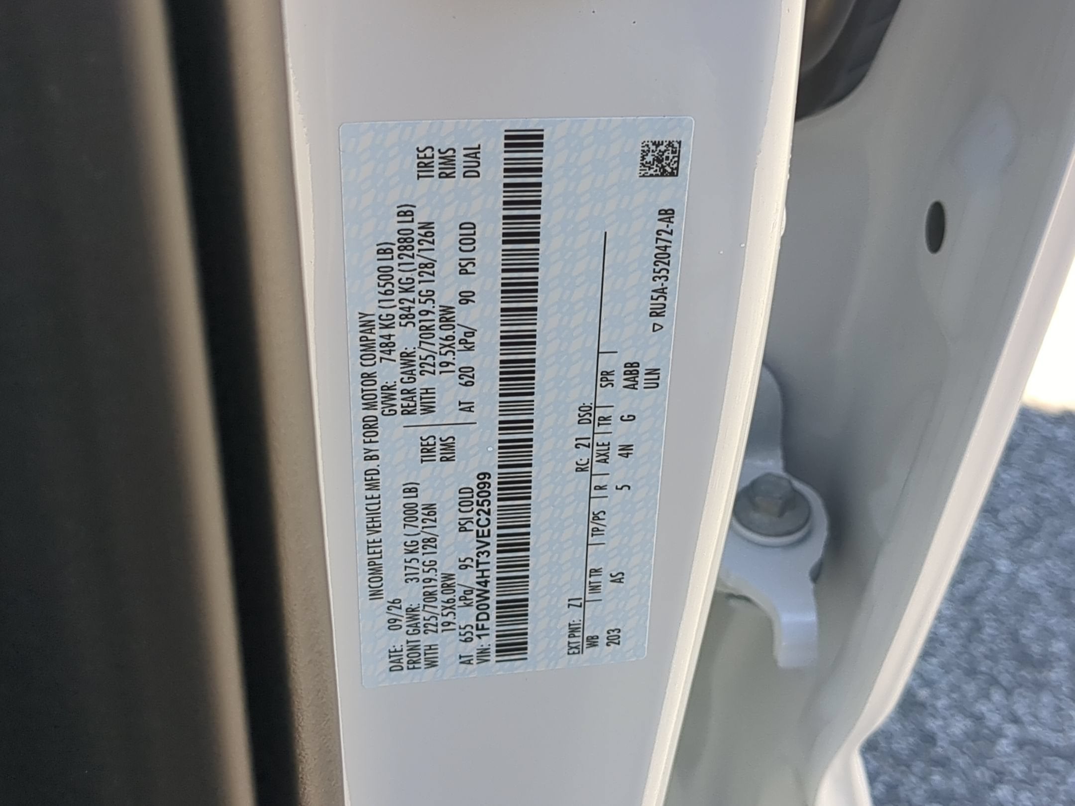 2027 Ford Super Duty F-450 DRW XL