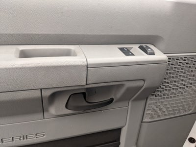 2026 Ford E-Series Cutaway Base