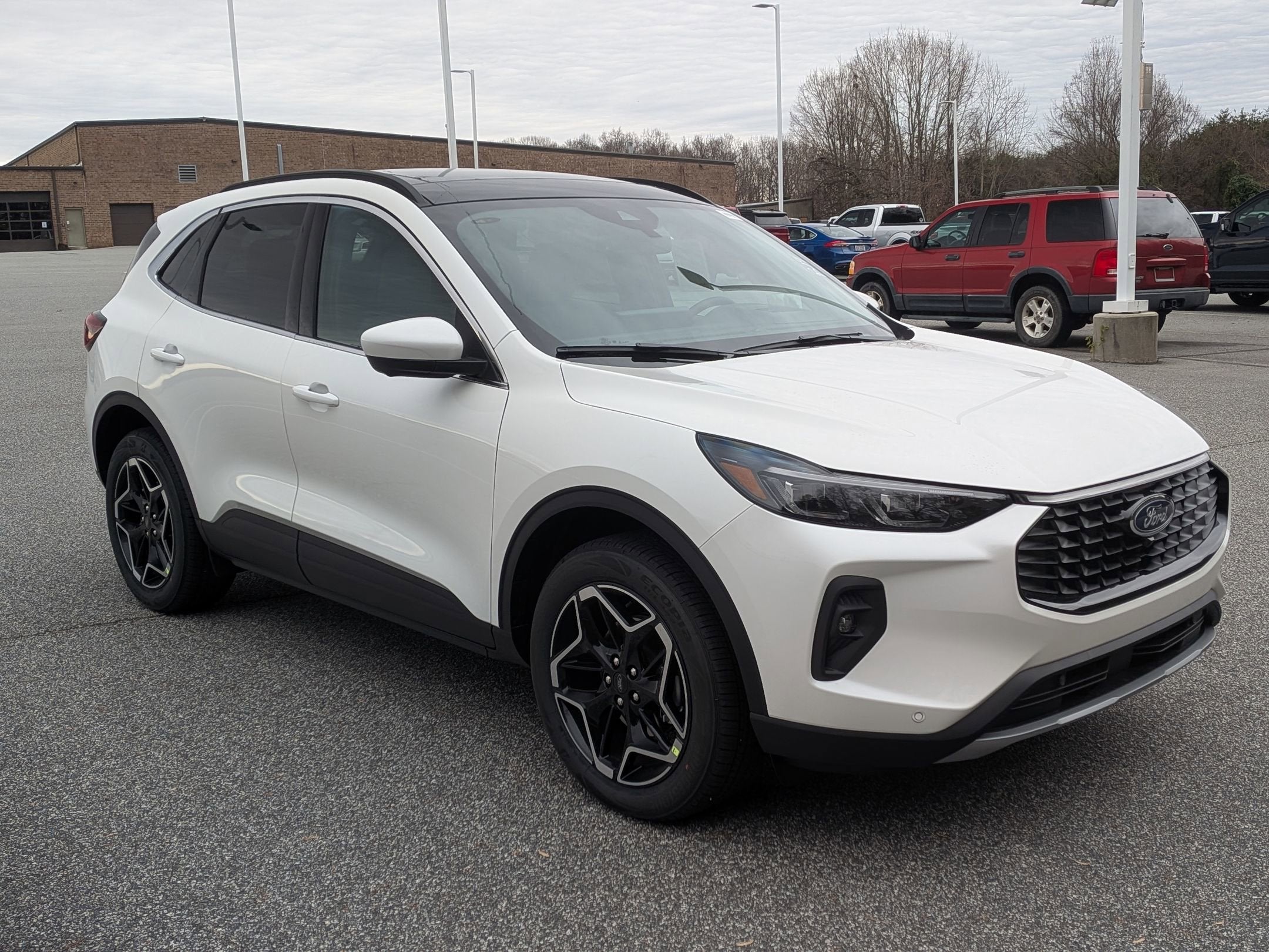 2026 Ford Escape Platinum