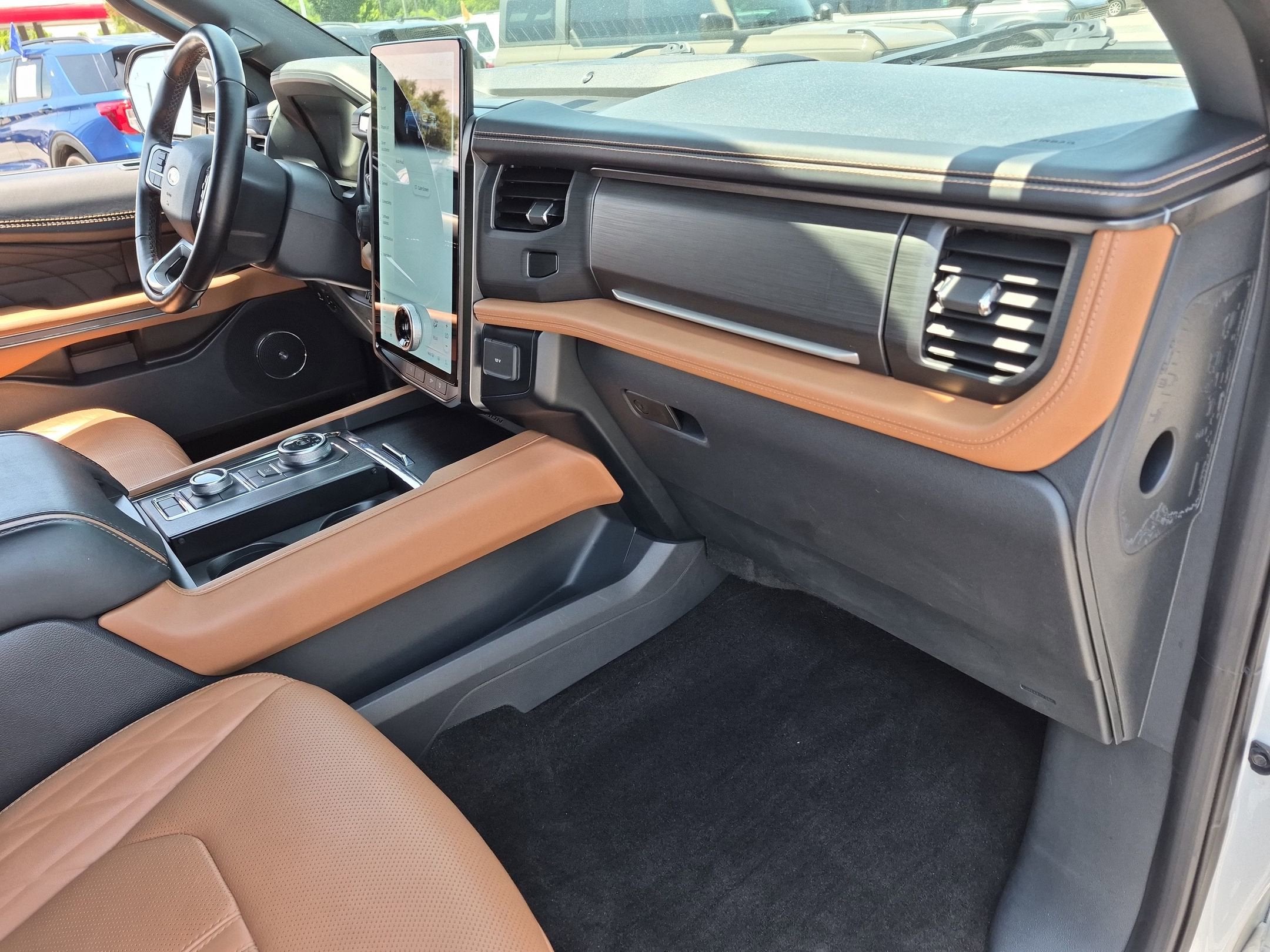 2022 Ford Expedition Max Platinum