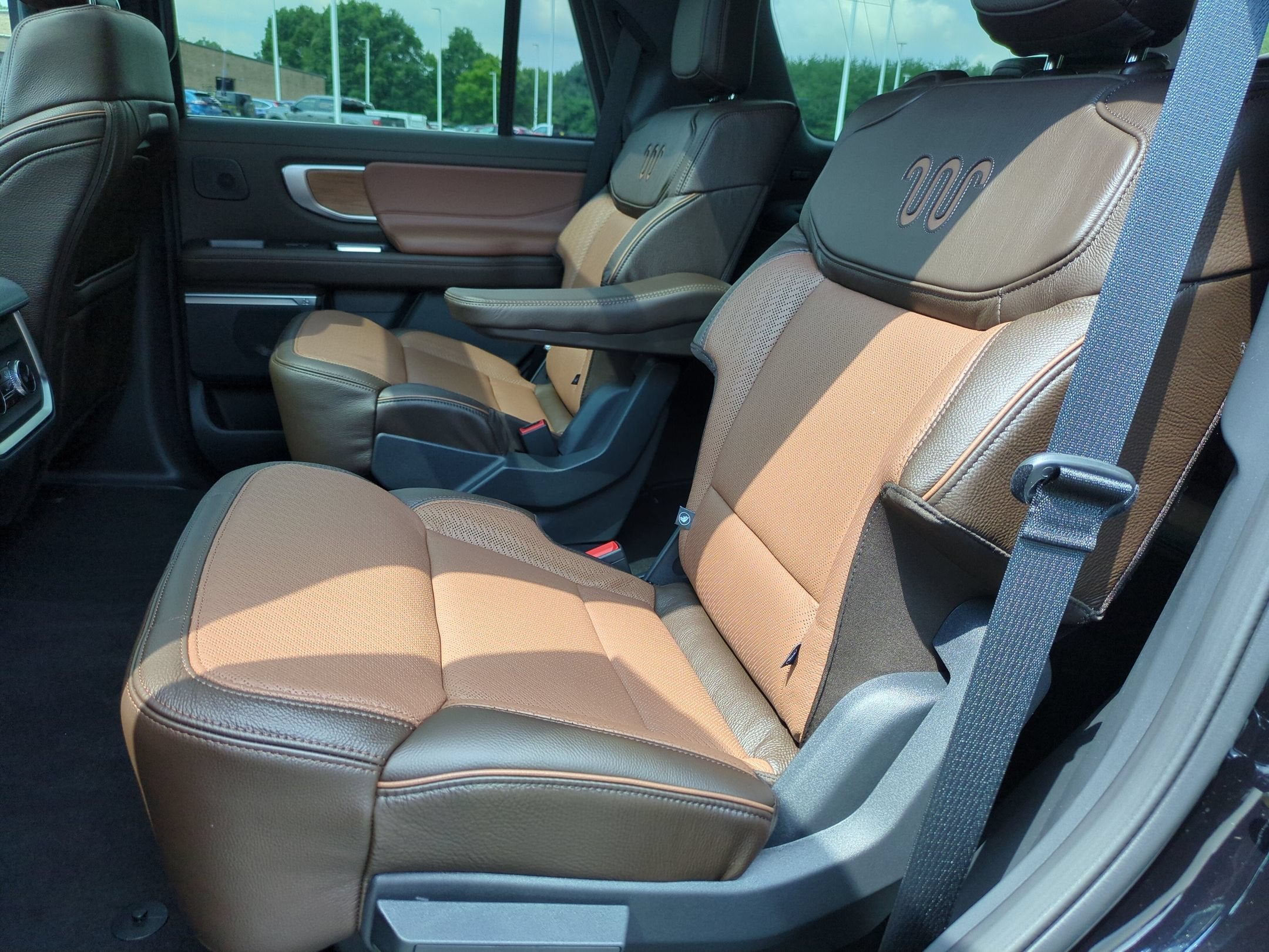 2027 Ford Expedition King Ranch
