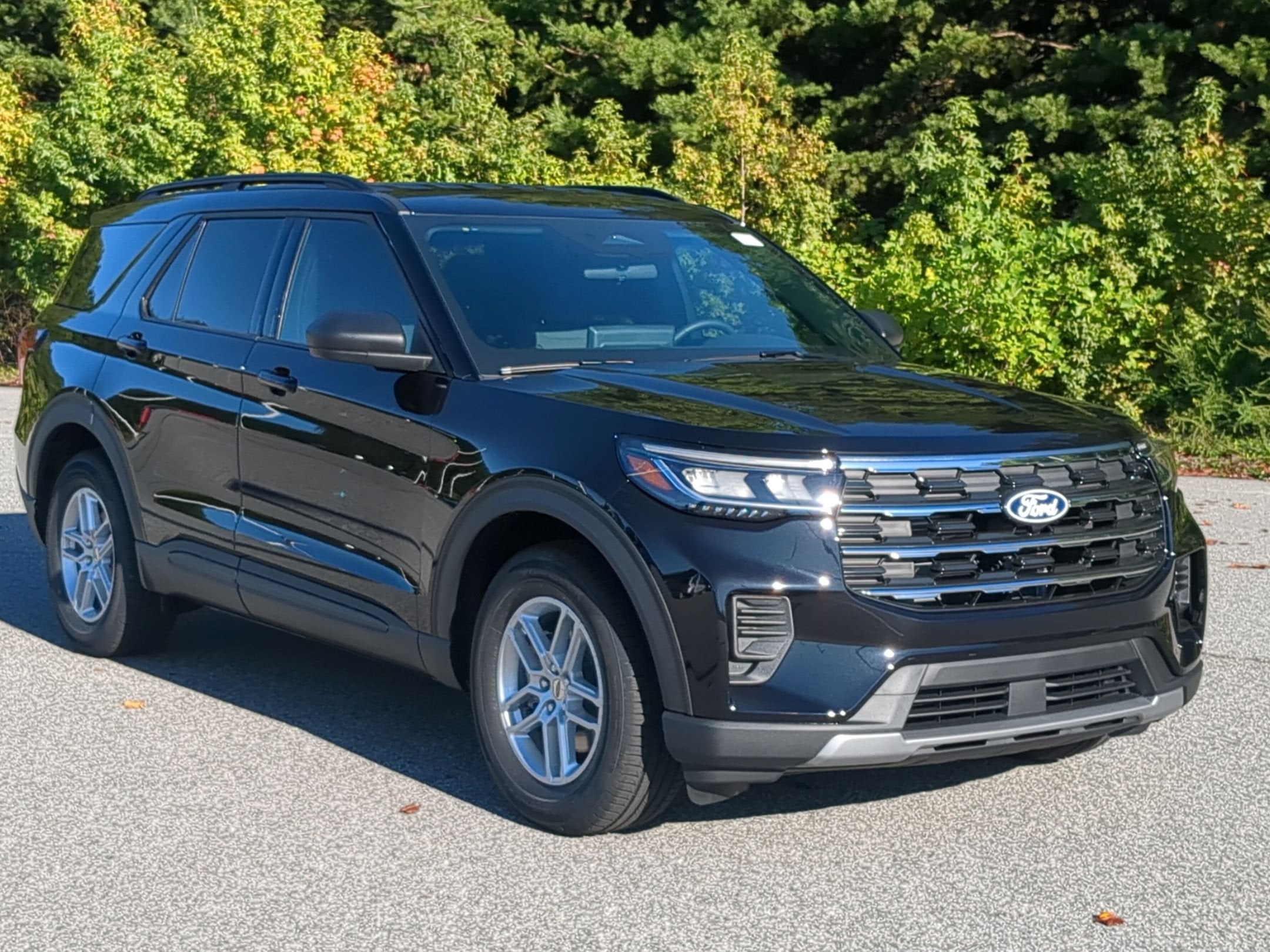 2027 Ford Explorer Active w/200A Pkg