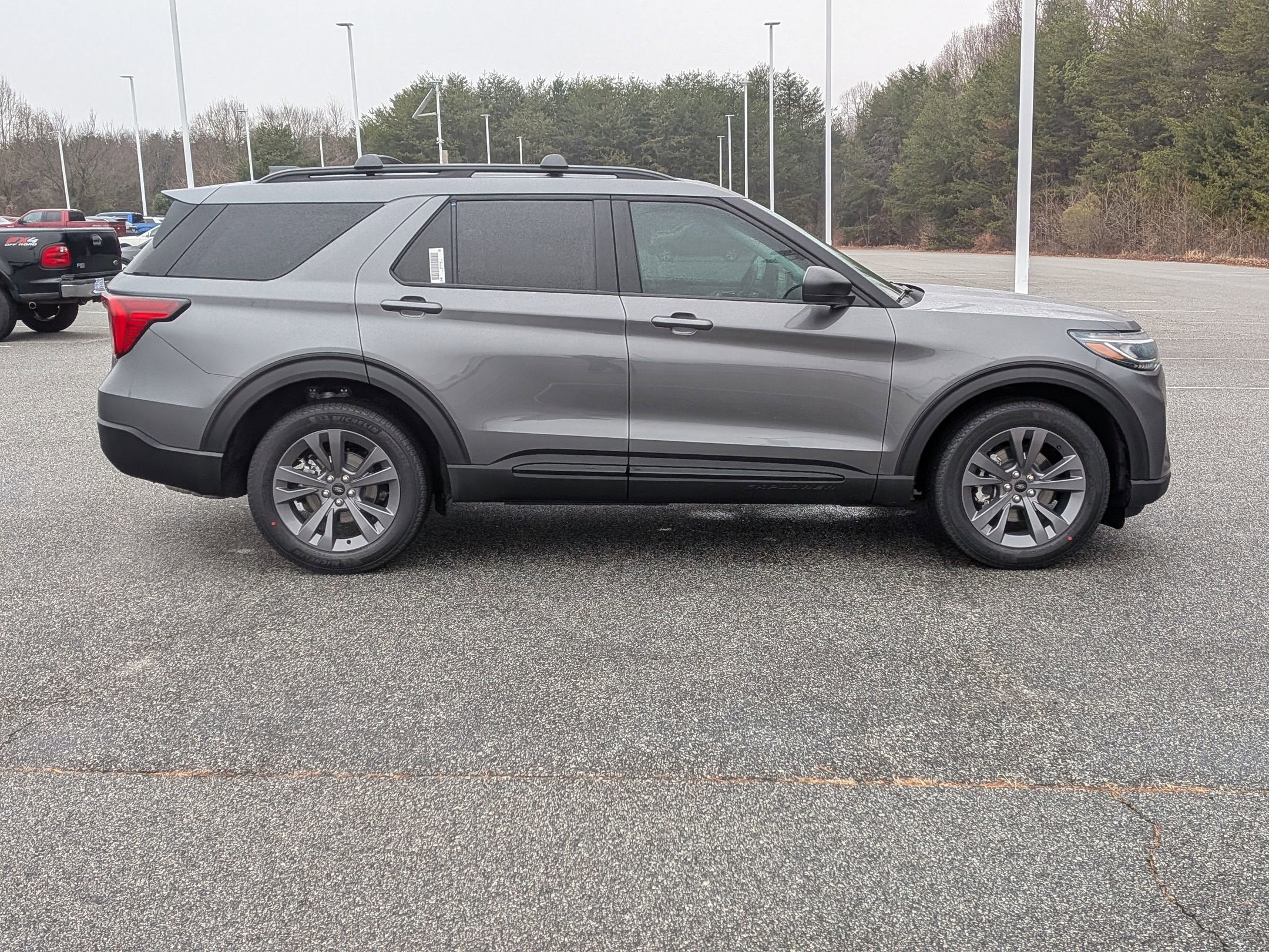 2026 Ford Explorer Active (200A)