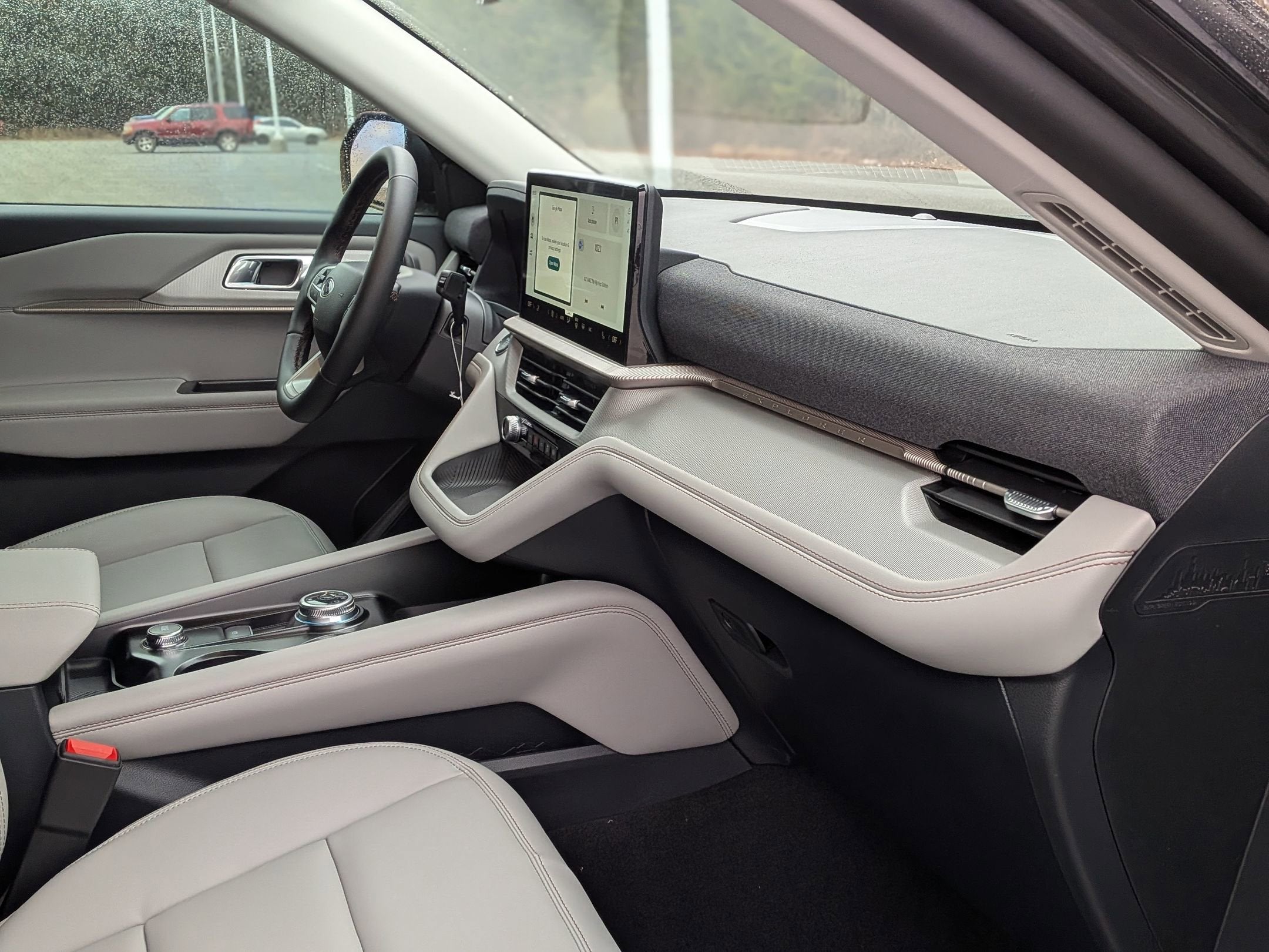 2026 Ford Explorer Active (200A)