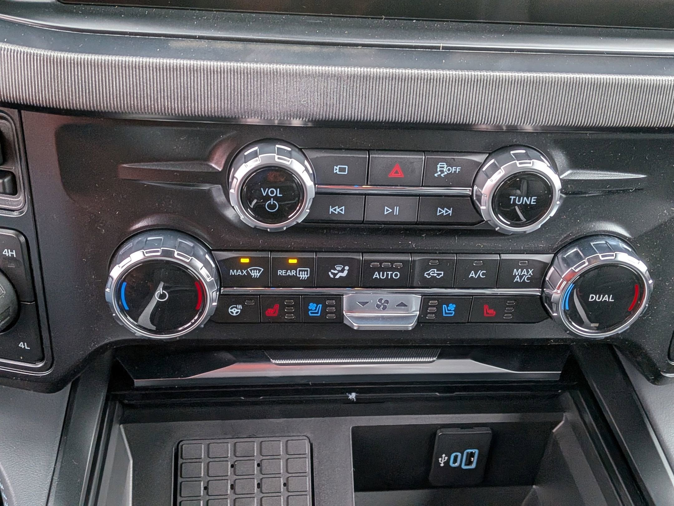 2026 Ford Super Duty F-250 SRW Platinum Tremor