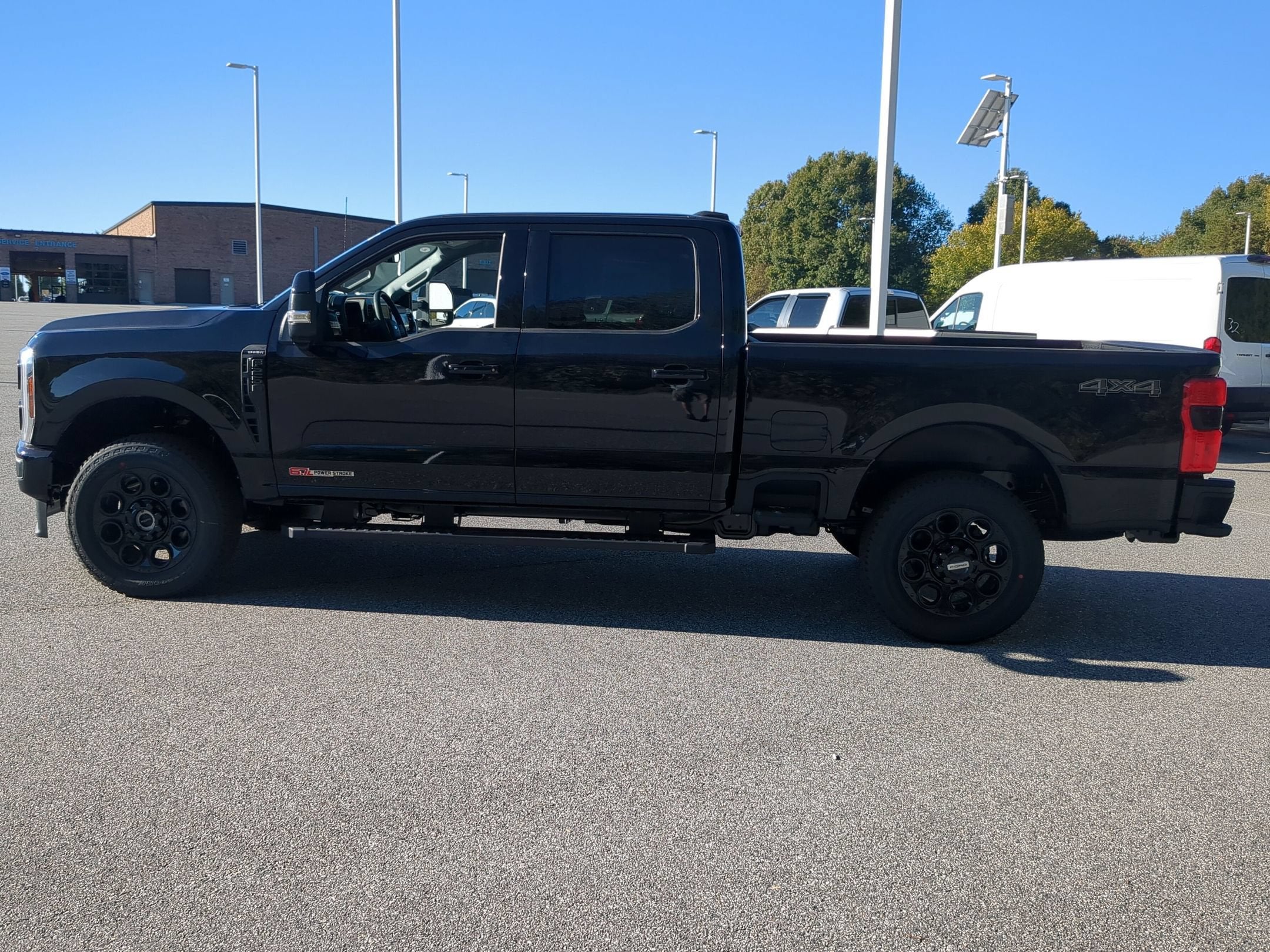 2027 Ford Super Duty F-250 SRW LARIAT