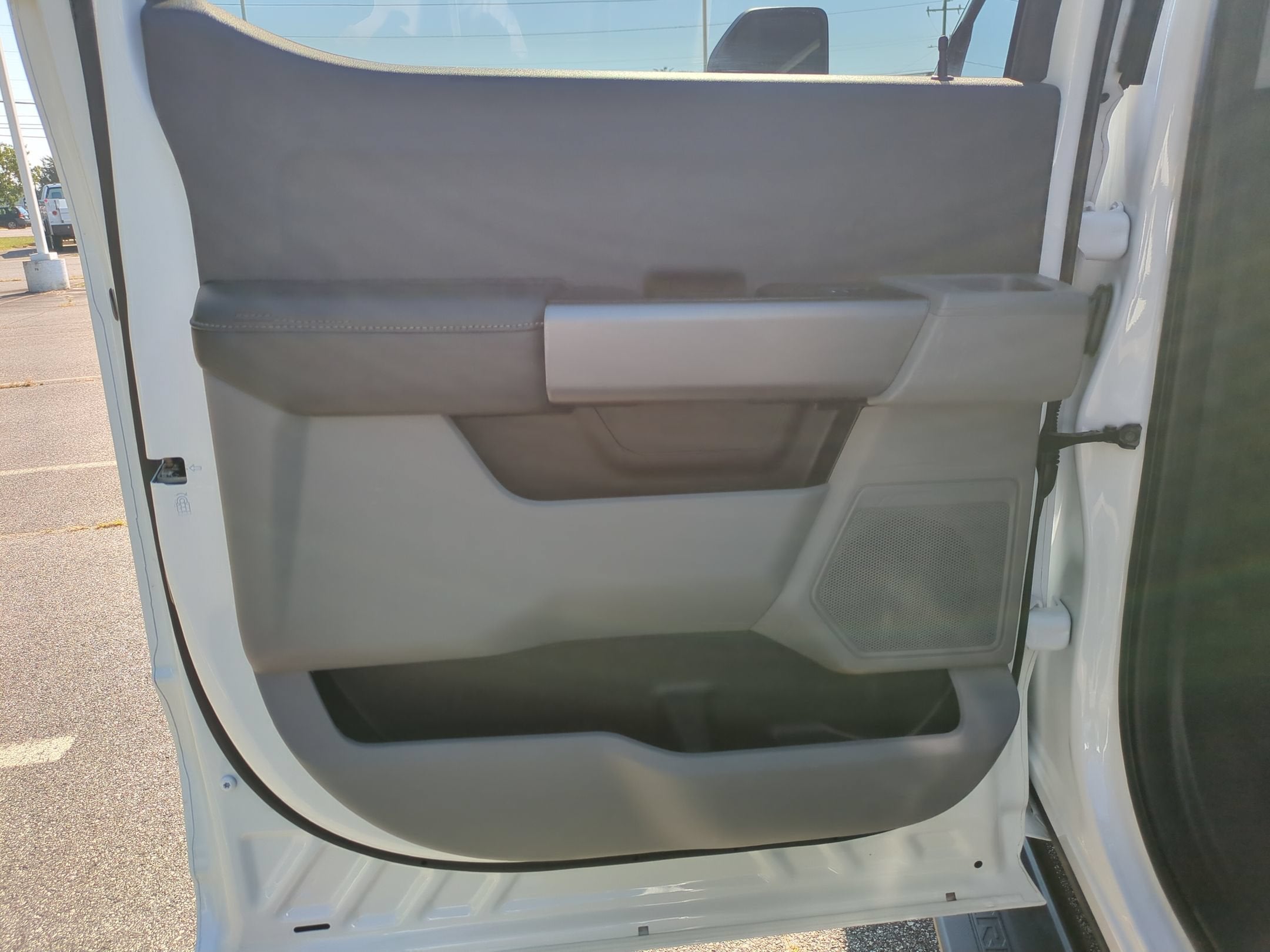 2025 Ford Super Duty F-350 SRW XLT