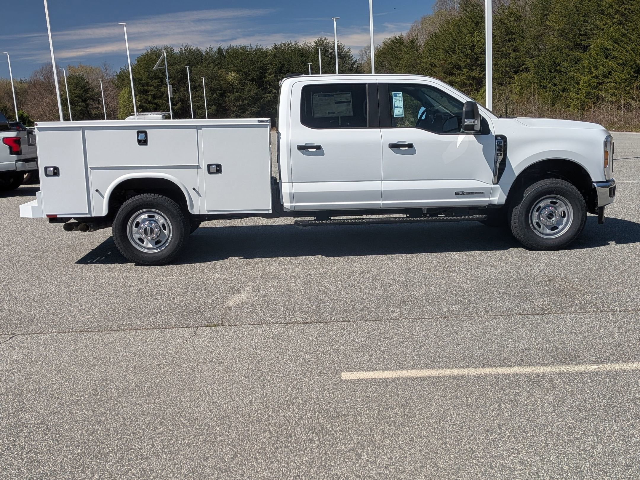 2026 Ford Super Duty F-350 SRW XL