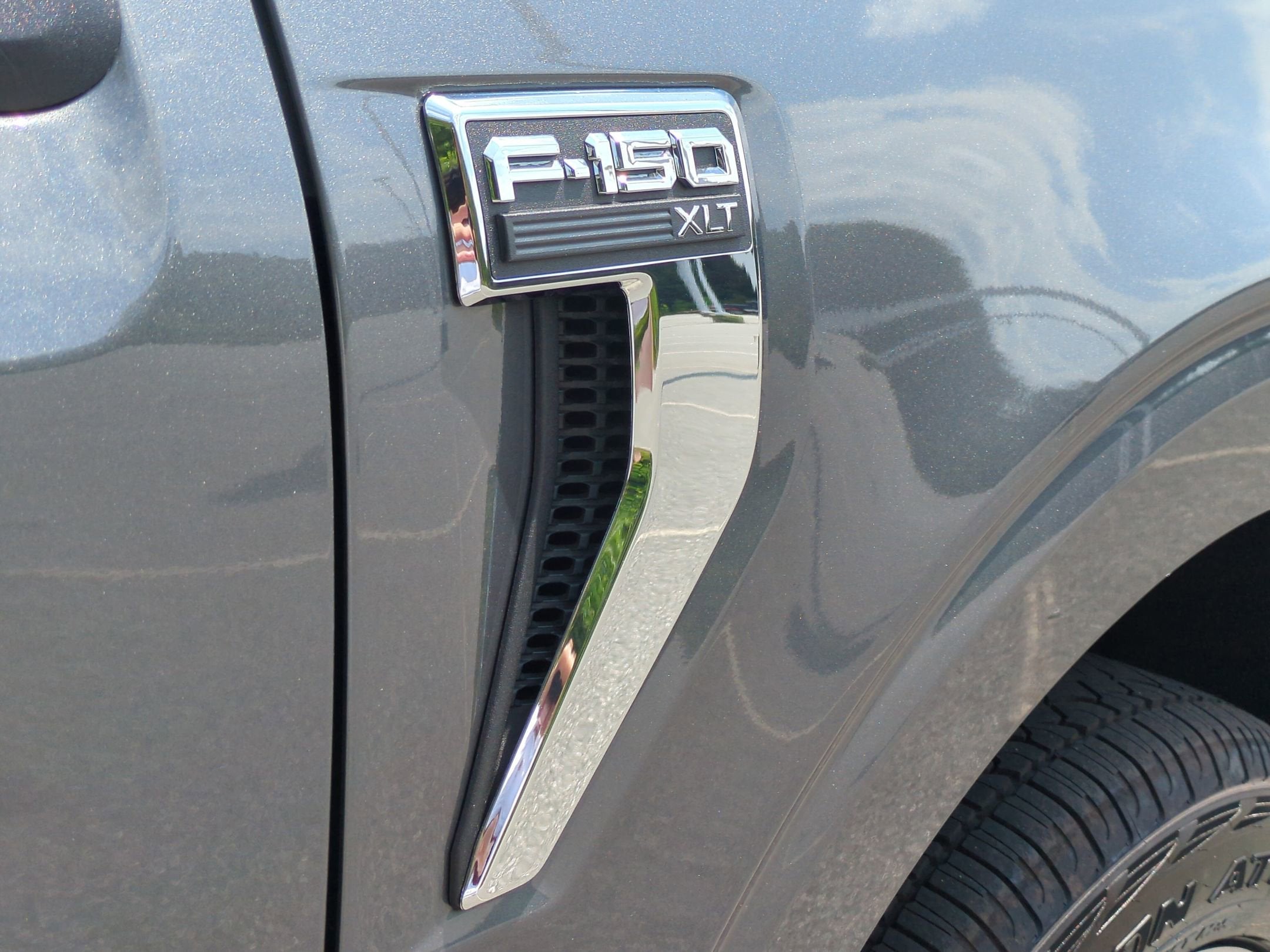 2026 Ford F-150 XLT - Crossroads Courtesy Demo