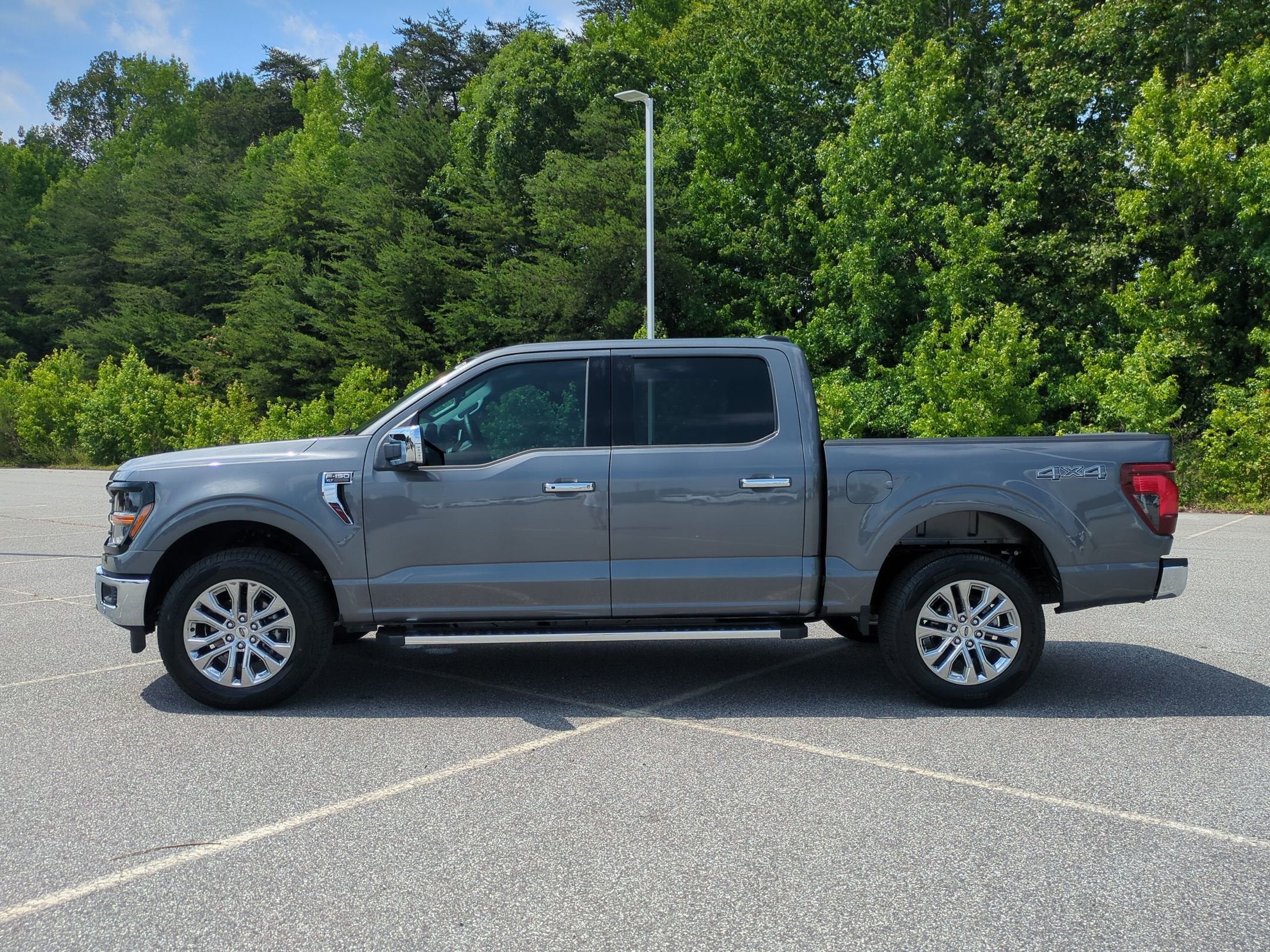 2026 Ford F-150 XLT - Crossroads Courtesy Demo
