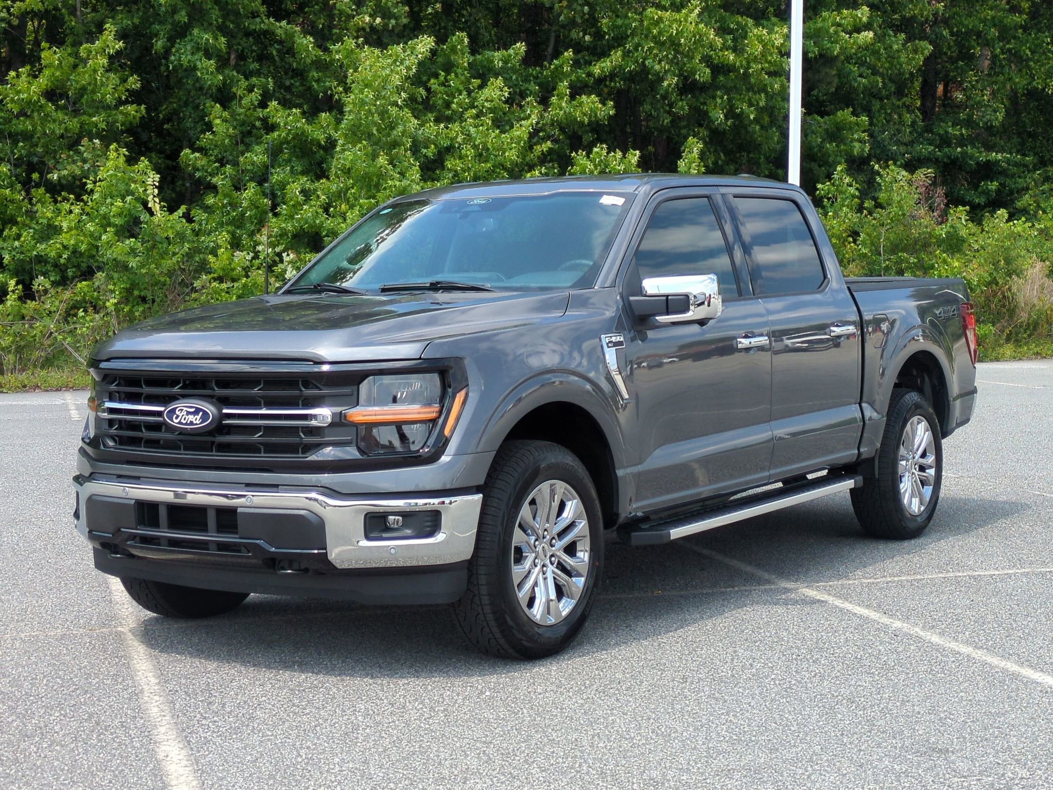 2026 Ford F-150 XLT - Crossroads Courtesy Demo