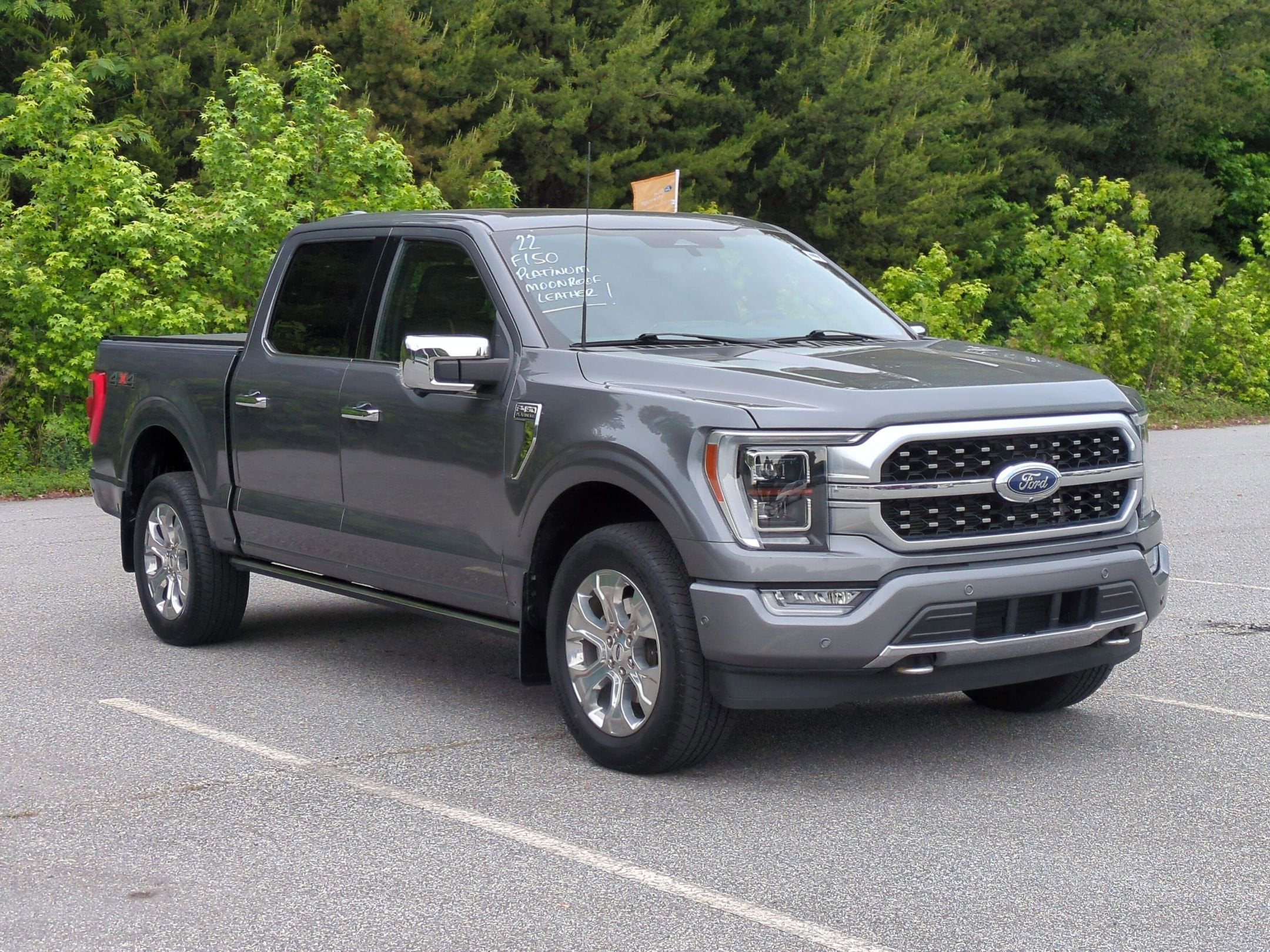 2022 Ford F-150 Platinum