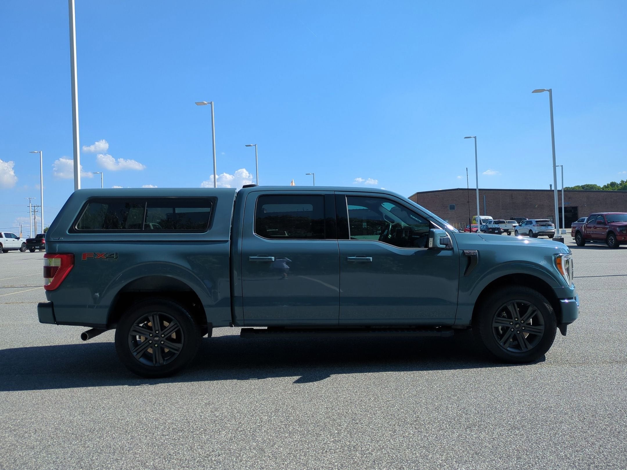 2023 Ford F-150 LARIAT