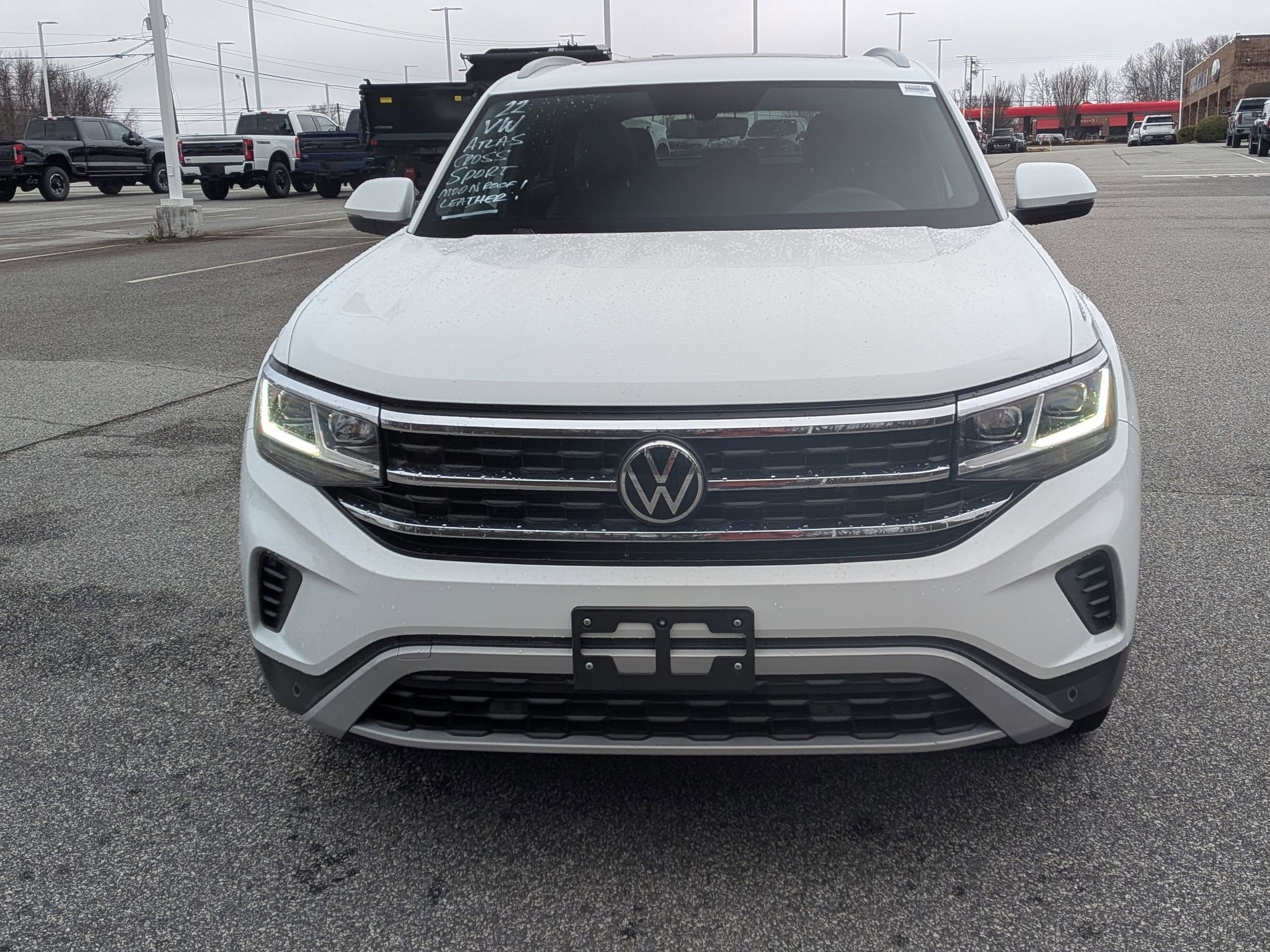 2022 Volkswagen Atlas Cross Sport 3.6L V6 SE w/Technology