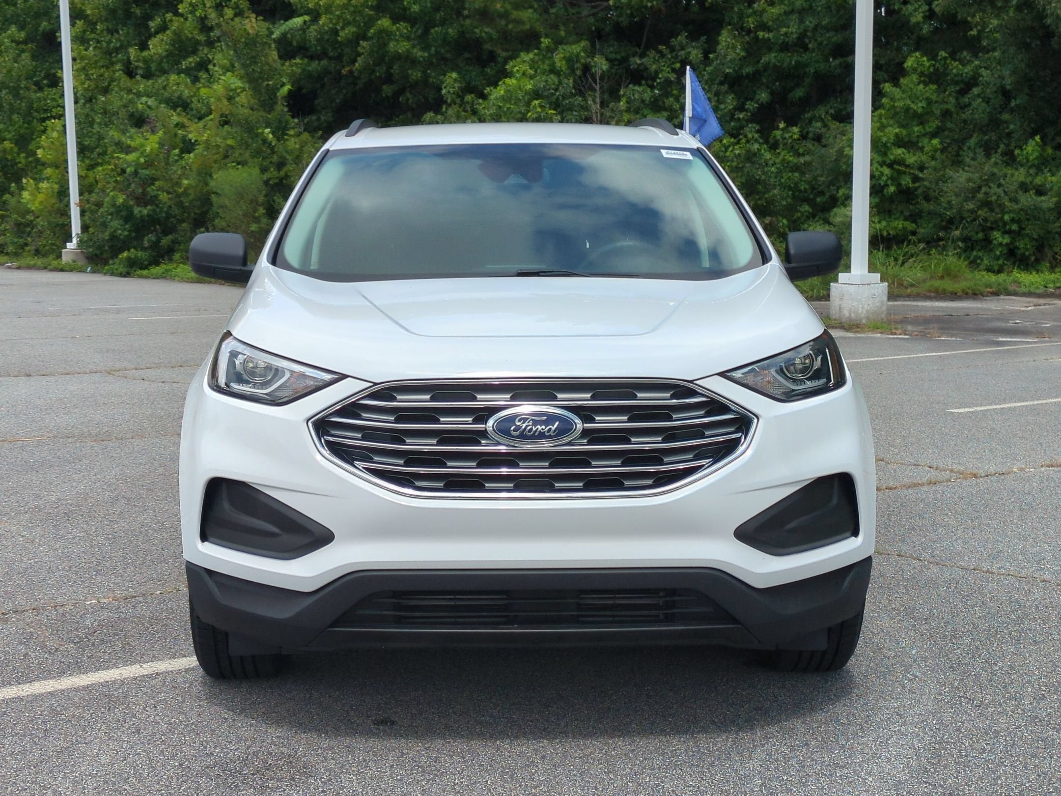 2022 Ford Edge SE