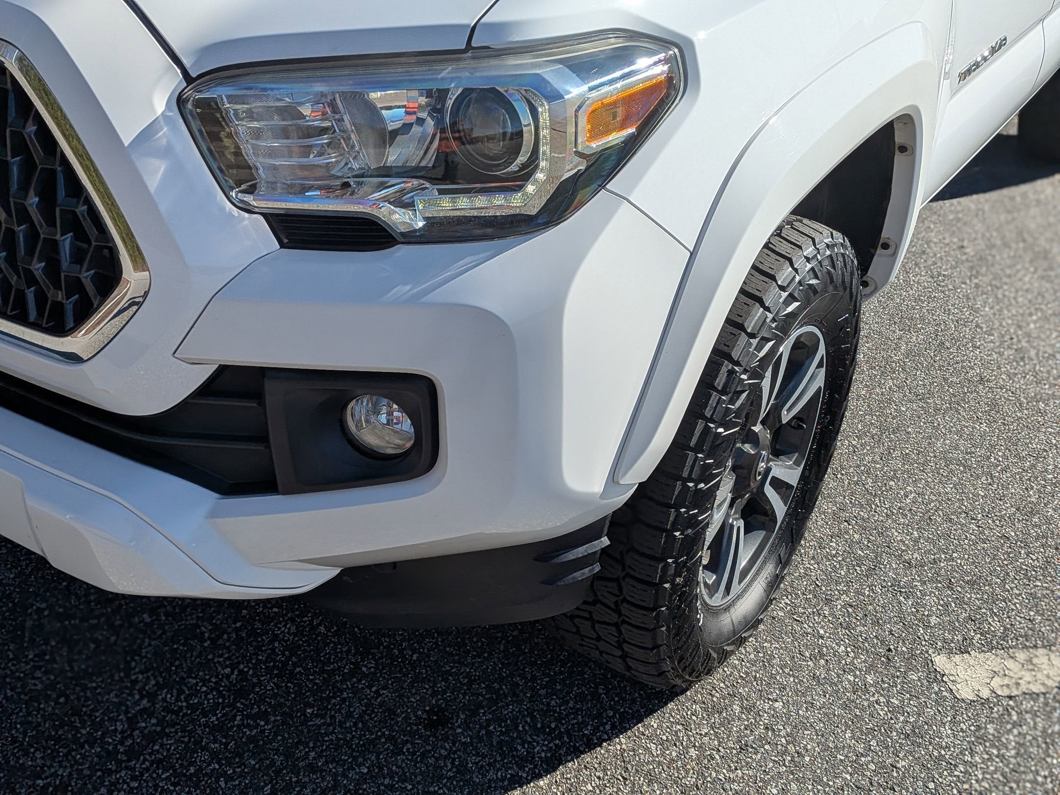 2018 Toyota Tacoma TRD Sport