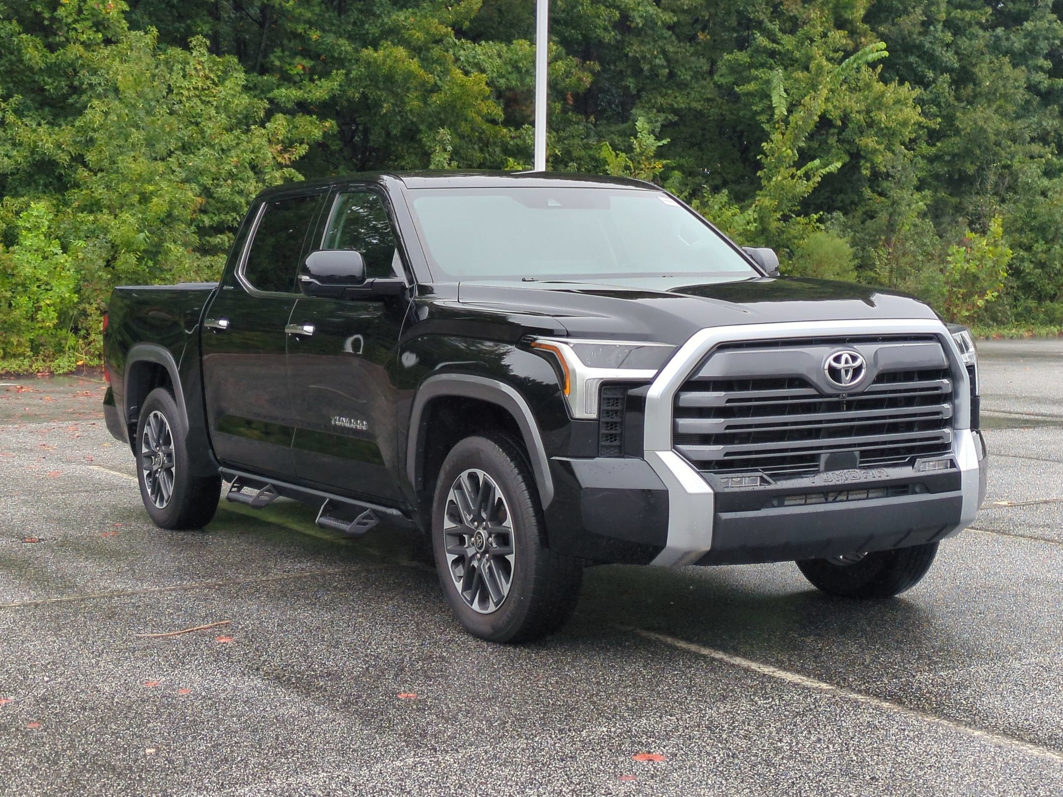 2023 Toyota Tundra 4WD Limited