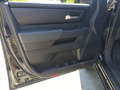 2023 Toyota Tundra 4WD SR5