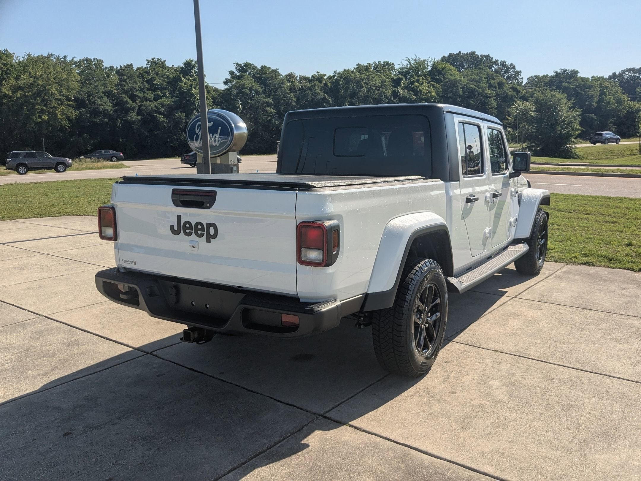 2023 Jeep Gladiator Sport S