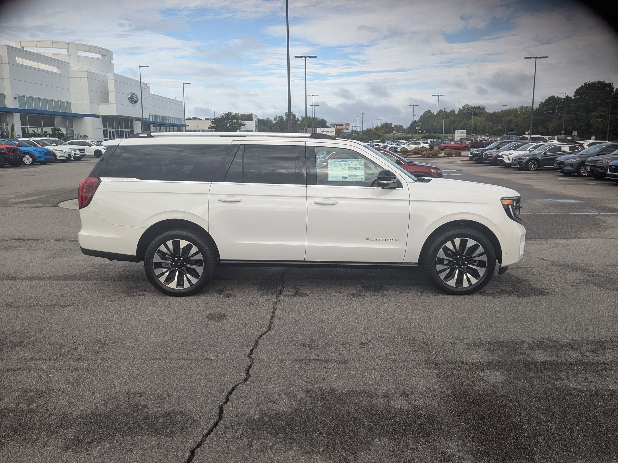 2025 Ford Expedition Max Platinum