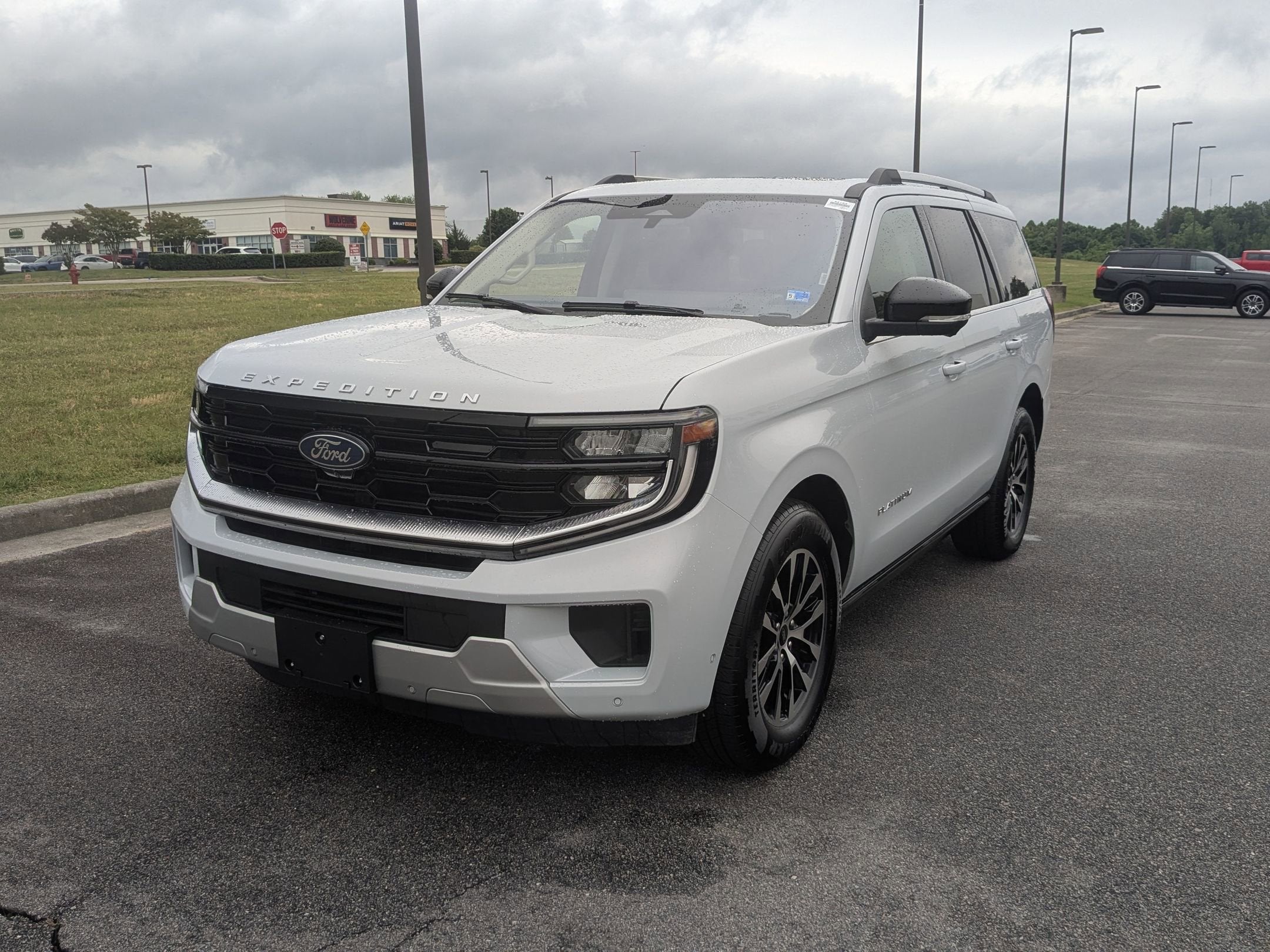 2025 Ford Expedition Platinum