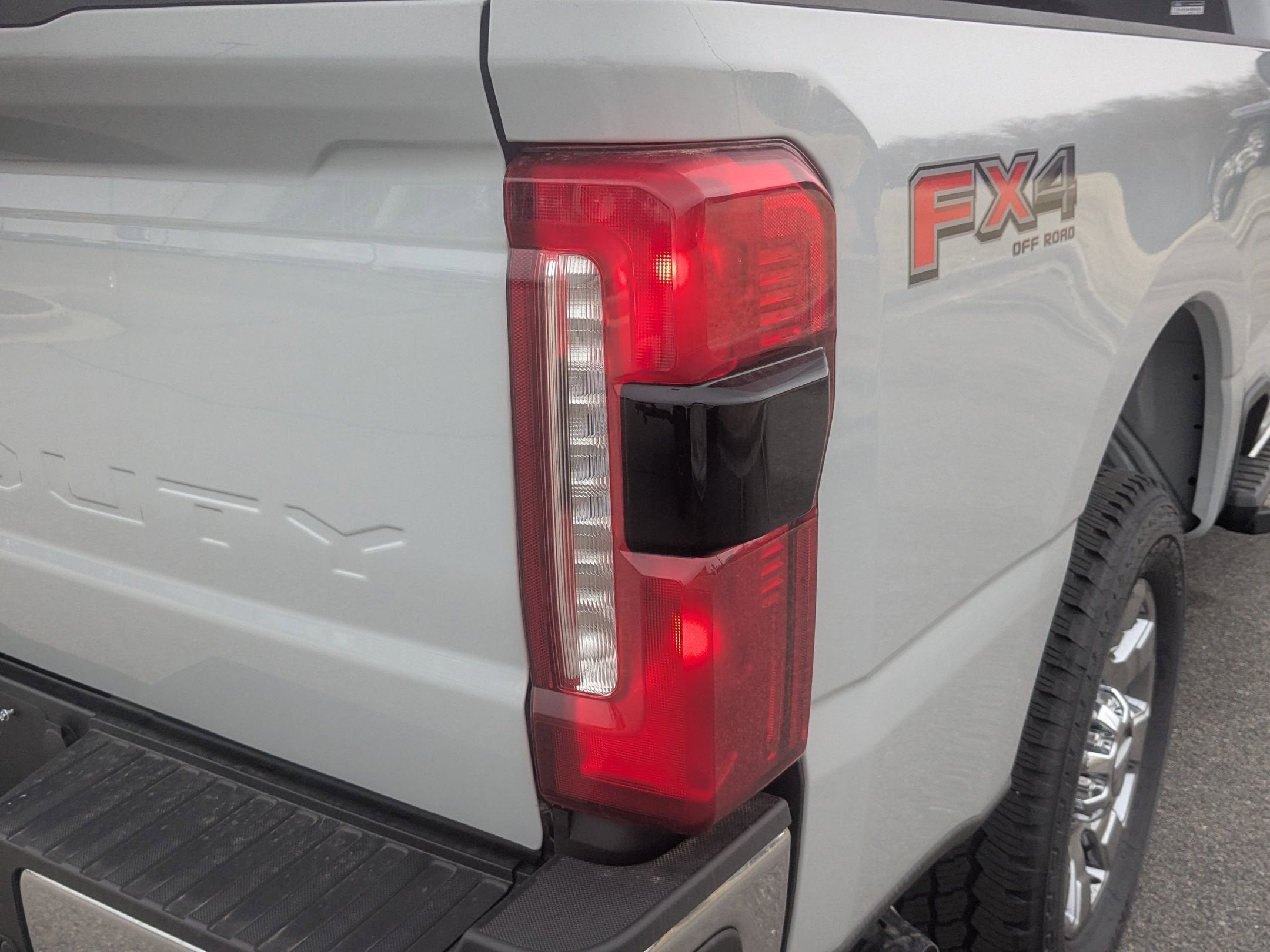 2026 Ford Super Duty F-250 SRW LARIAT