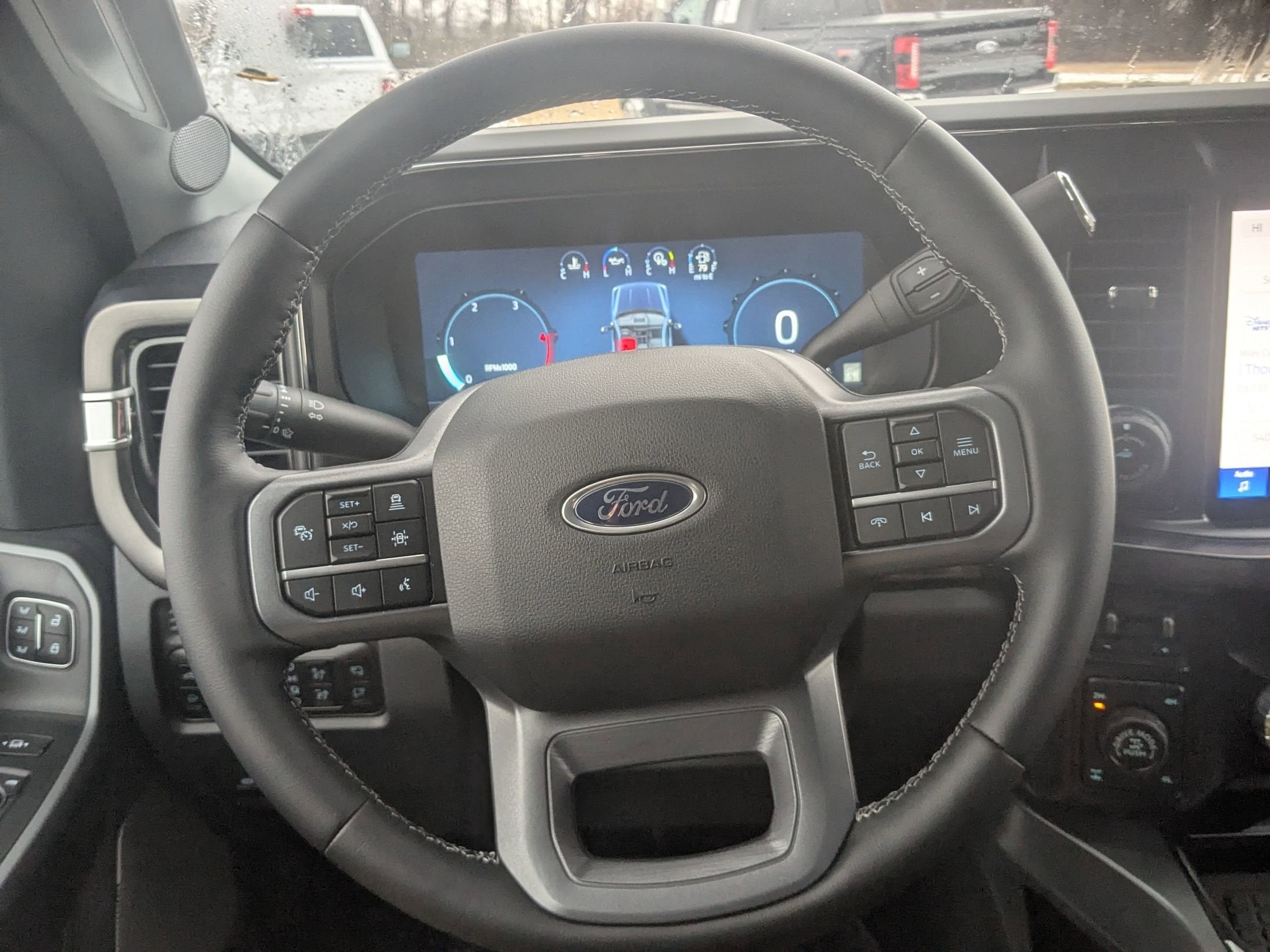 2025 Ford Super Duty F-350 SRW LARIAT