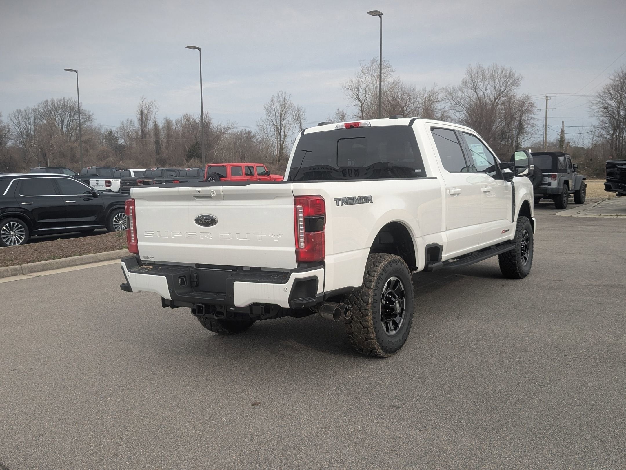 2025 Ford Super Duty F-350 SRW LARIAT