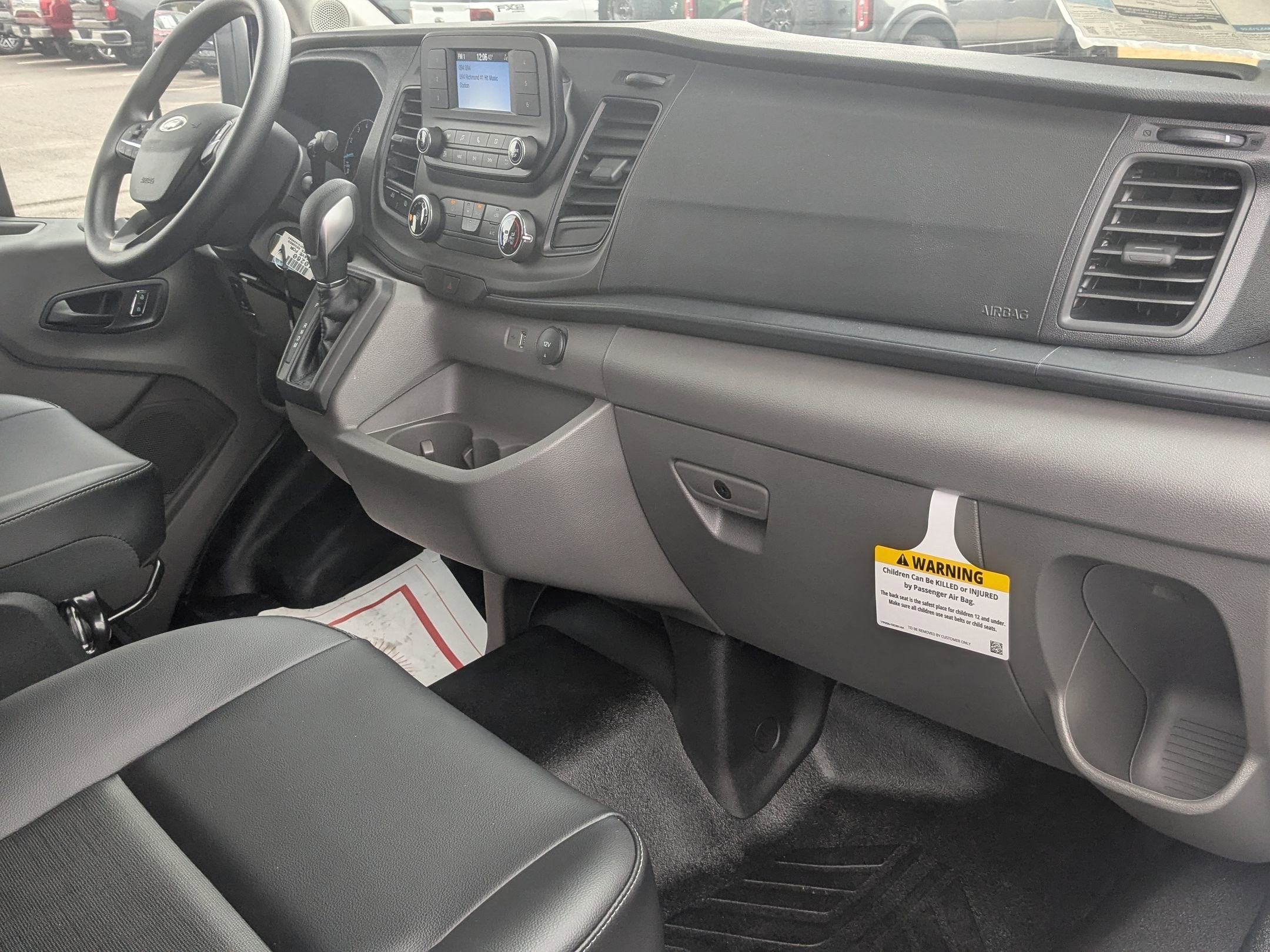 2025 Ford Transit Cargo Van Base