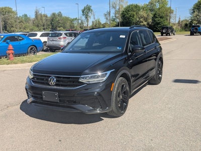 2023 Volkswagen Tiguan SE R-Line Black