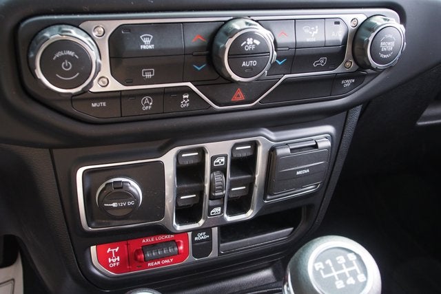 2023 Jeep Gladiator Mojave