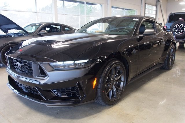 2026 Ford Mustang Dark Horse