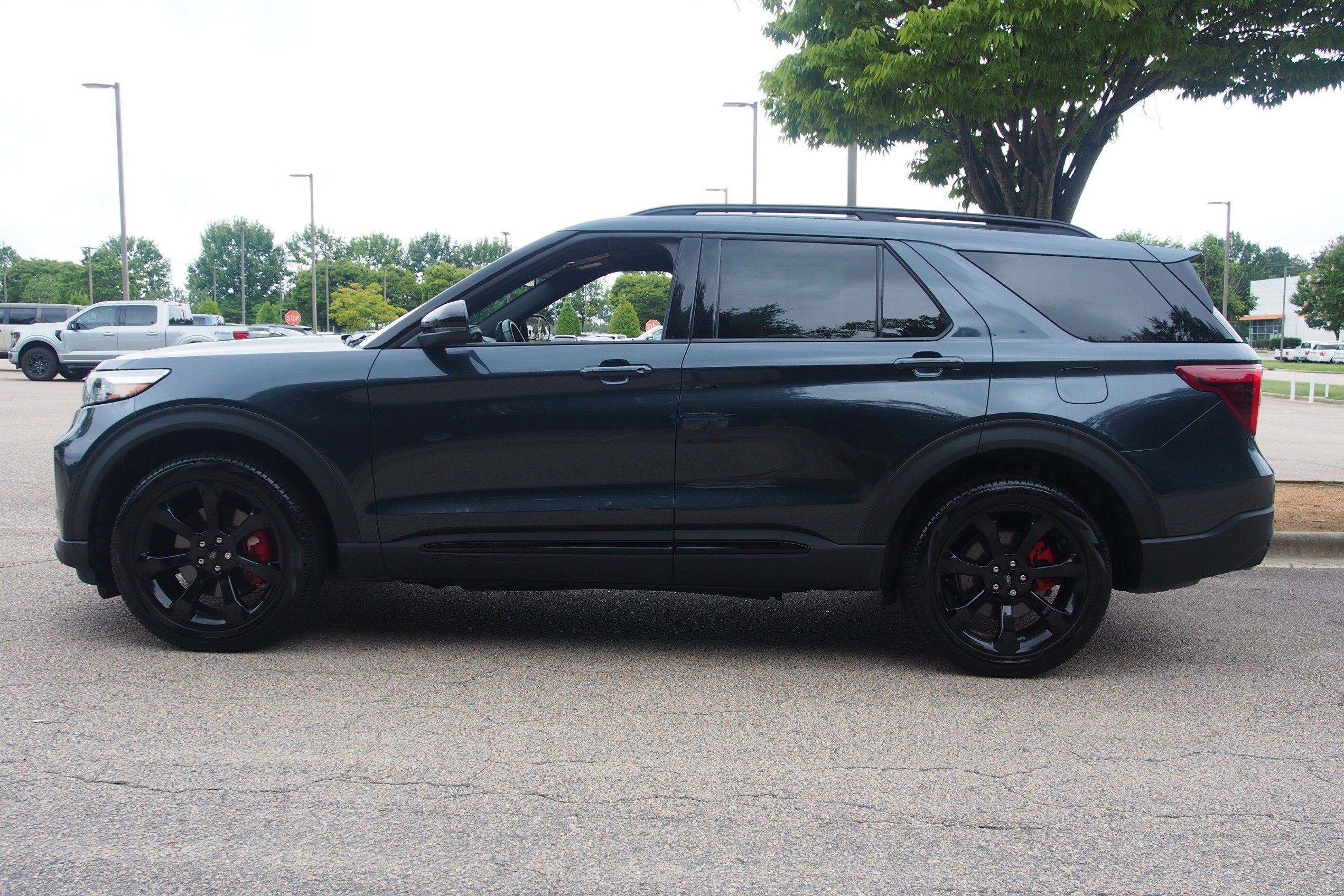 2024 Ford Explorer ST