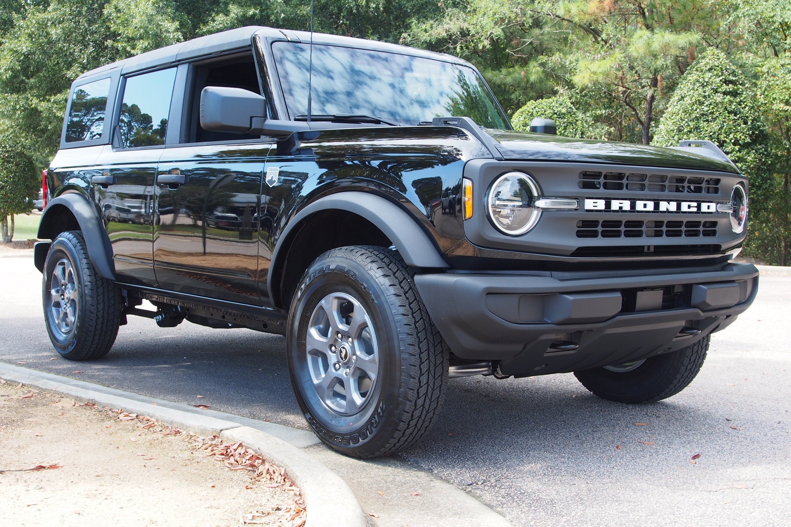 2025 Ford Bronco Big Bend - Crossroads Courtesy Demo